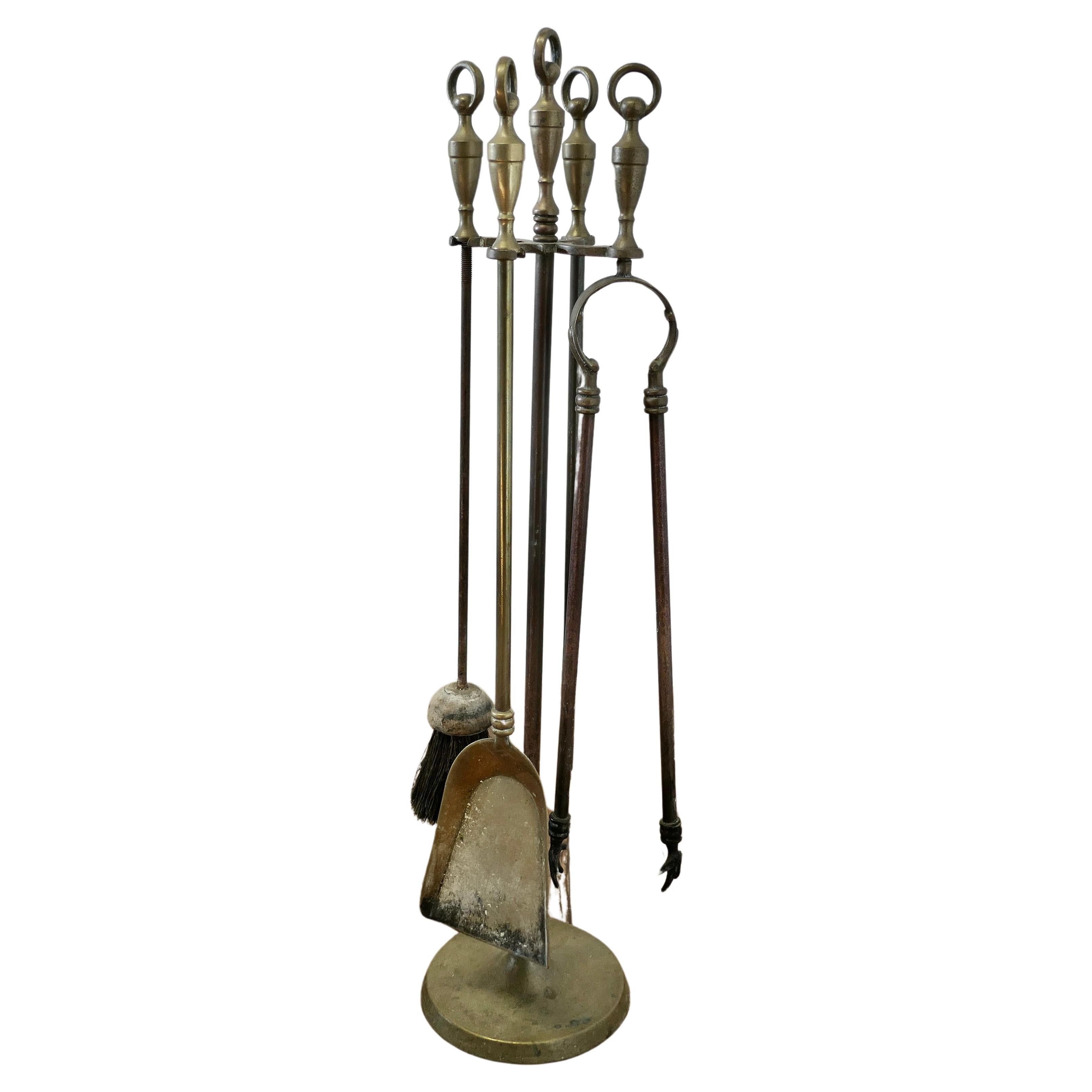 Attractive Brass Fireside Companion Set, Fireside Tools    For Sale