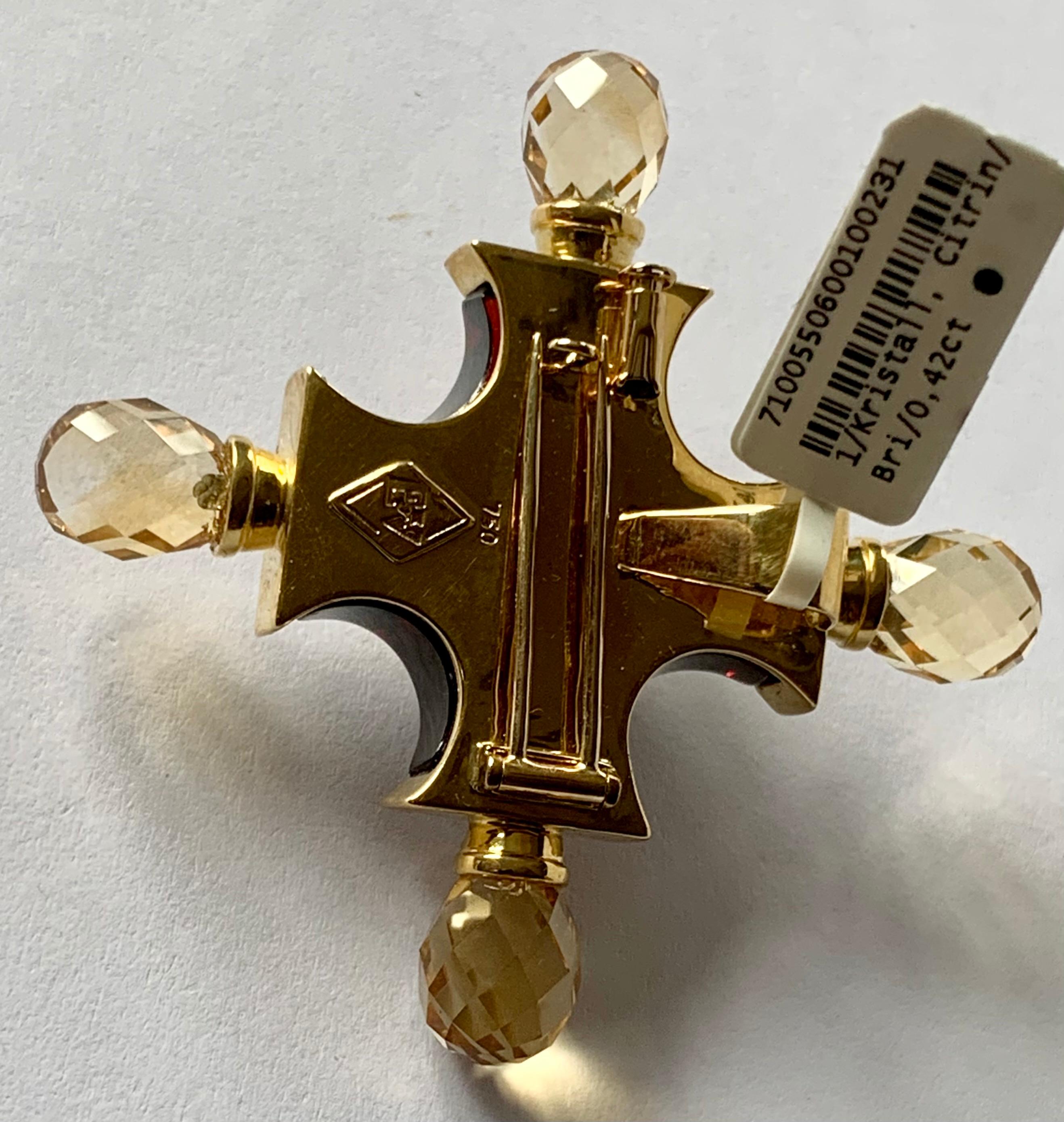 Round Cut Attractive Diamond Citrine Maltese Cross Brooch or Pendant 18 Karat Yellow Gold For Sale