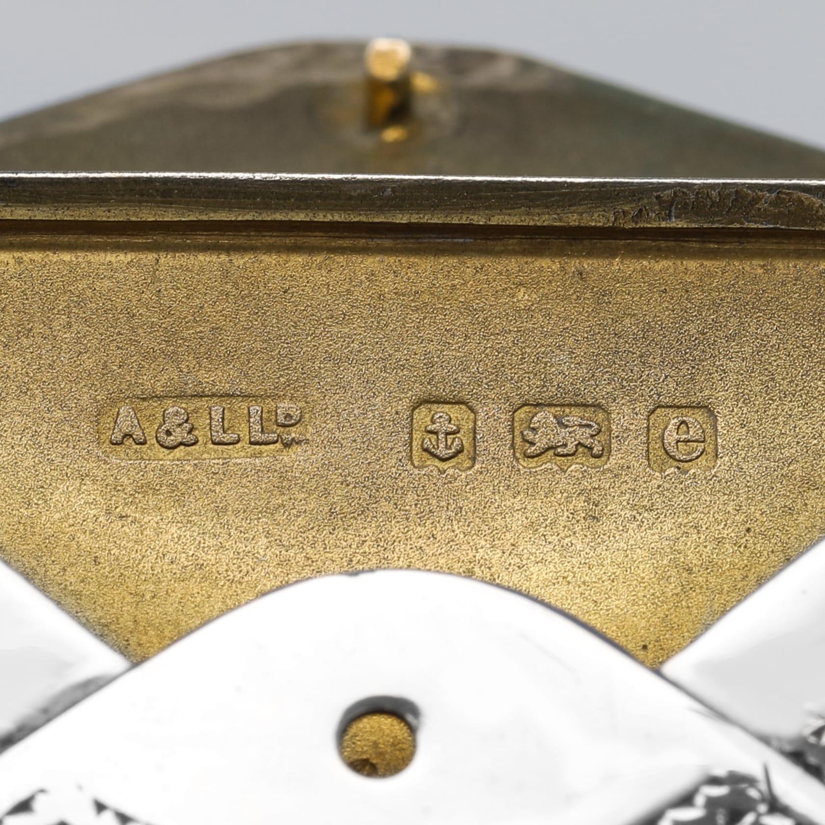 Inizio XX secolo Attraente portacarte in argento sterling antico edoardiano con marchio del 1904 in vendita