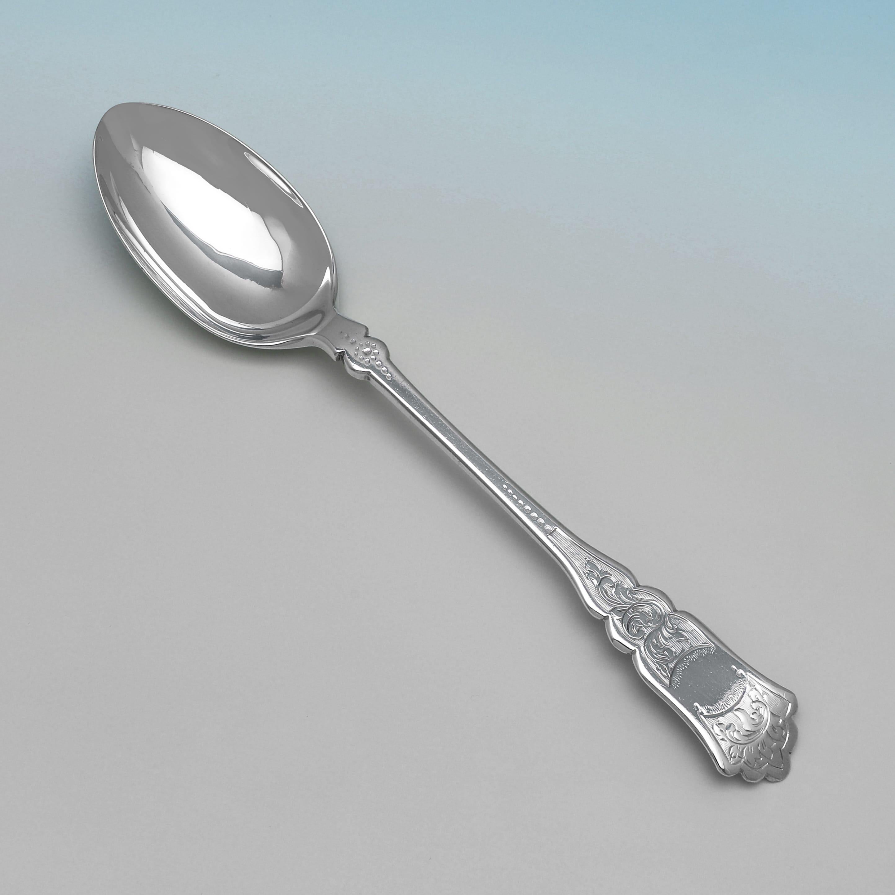 Édouardien Set d'enfant en argent sterling et nacre de l'époque édouardienne, datant de 1903 en vente