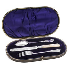 Attractive Edwardian sterling silver and mother of pearl child's set from 1903