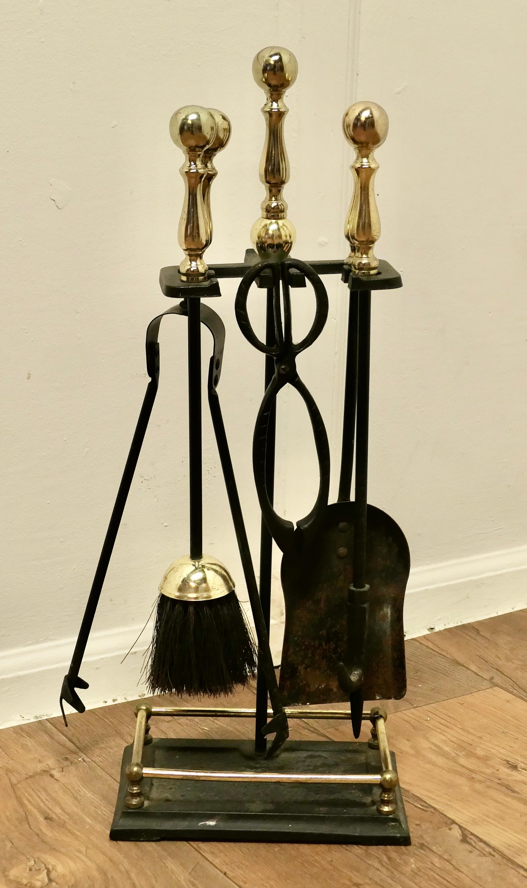 Mid-20th Century Attractive Fireside Companion Set, Fireside Tools    For Sale