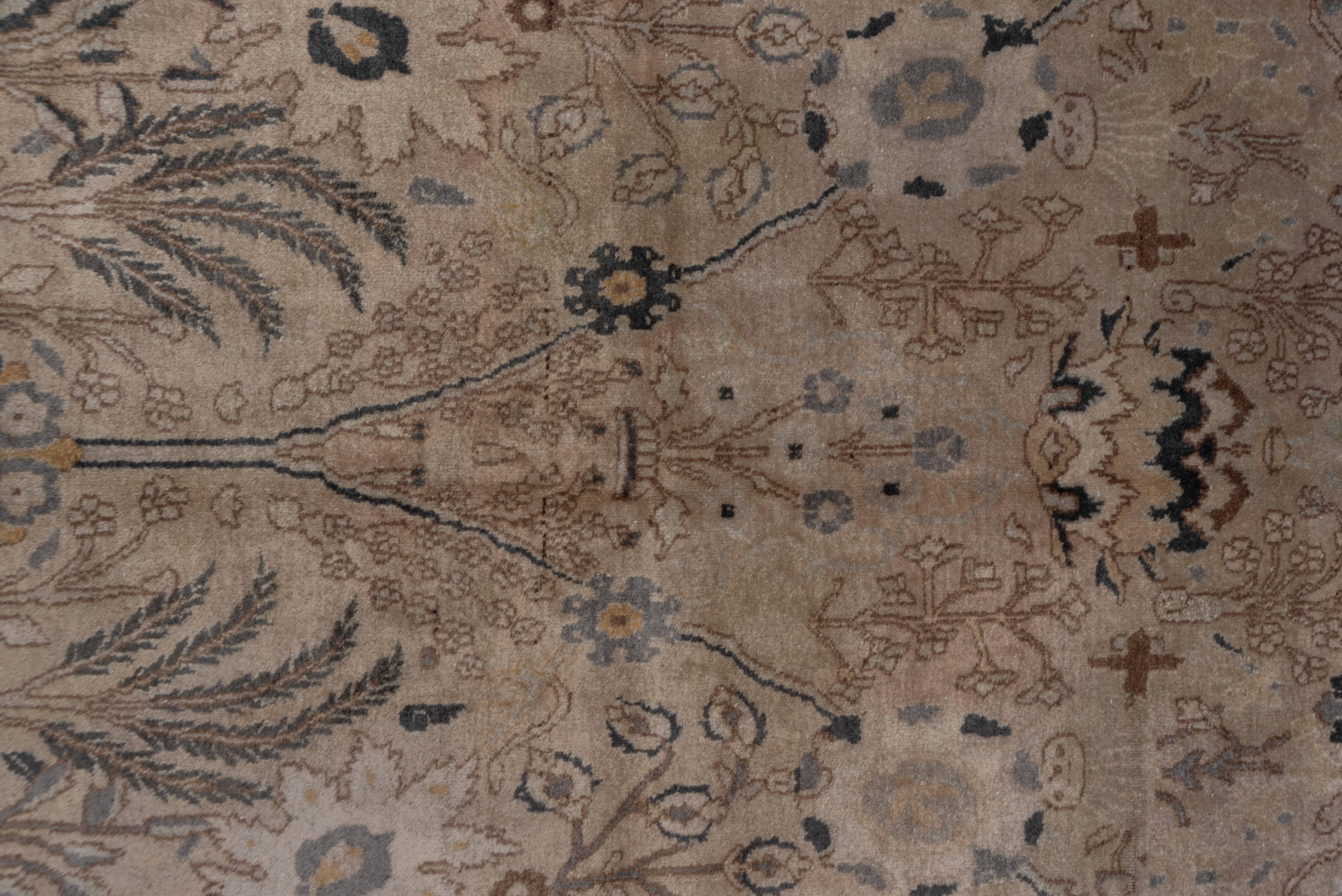 Tribal Attractive Indian Laristan Gallery Carpet, Grey Tones, Neutral Palette