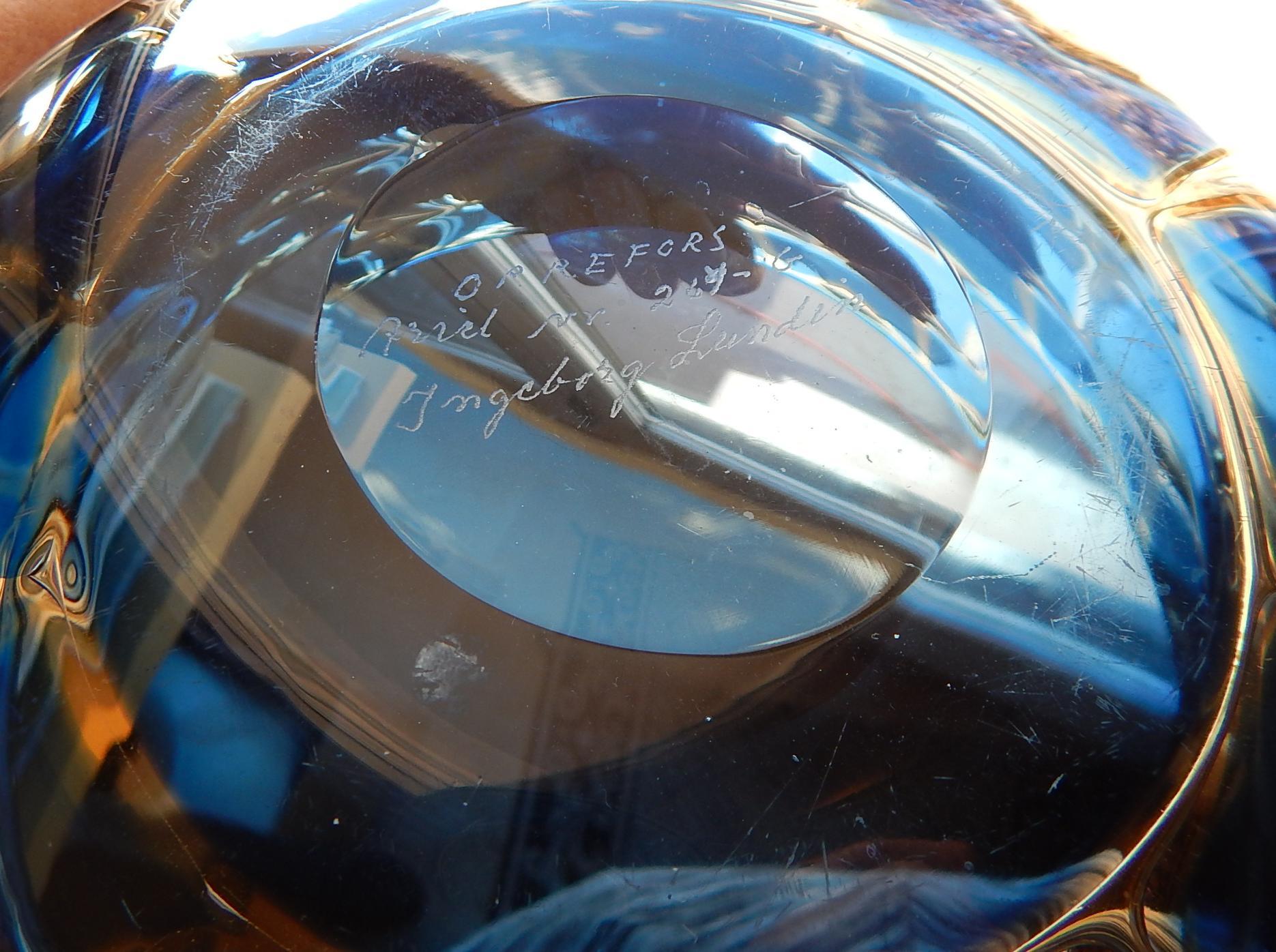 20th Century Ingeborg Lundin Attractive Large Ariel Glass Bowl for Orrefors, Sweden