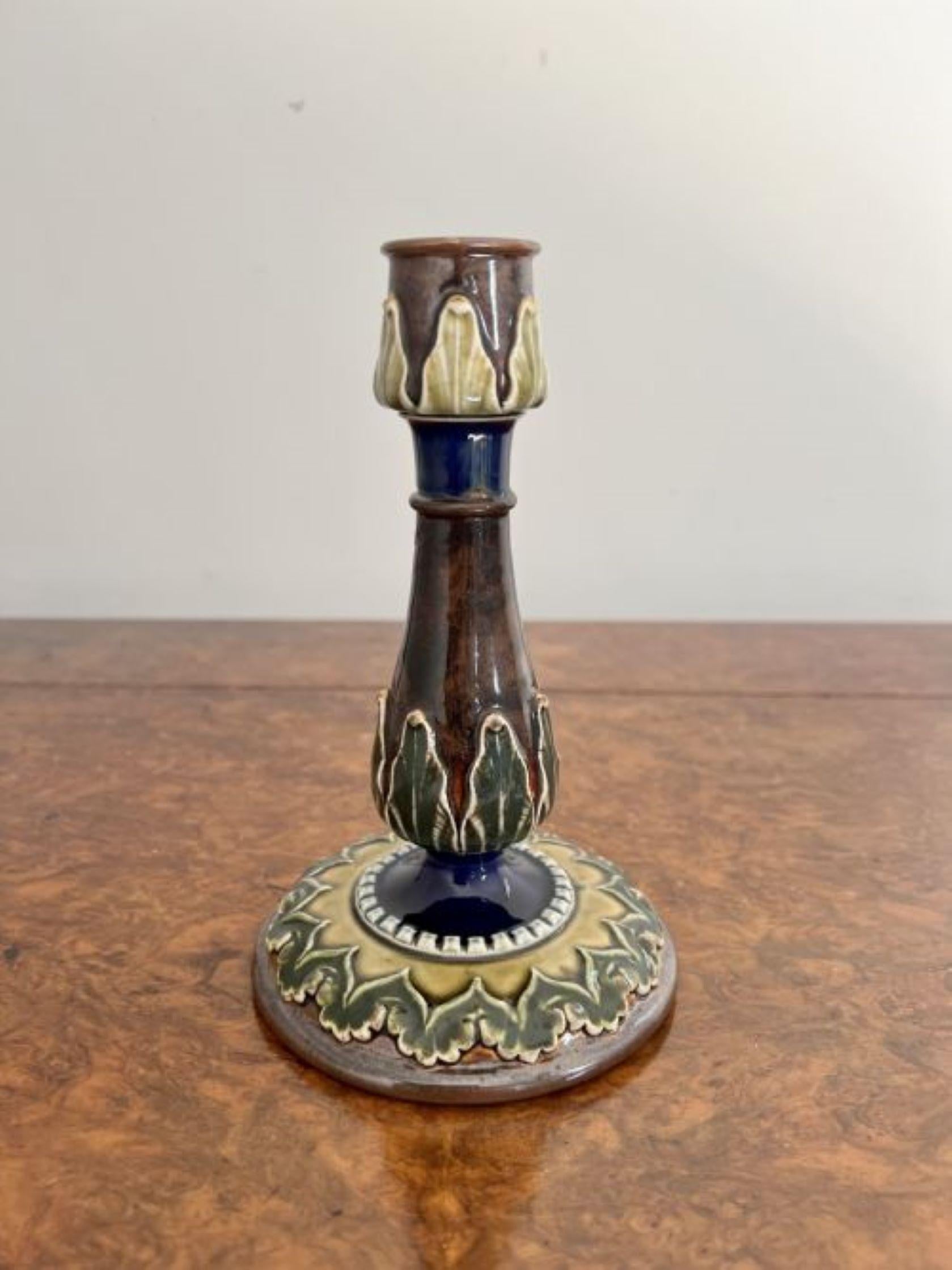 Attractive pair of antique Royal Doulton candlesticks  In Good Condition For Sale In Ipswich, GB
