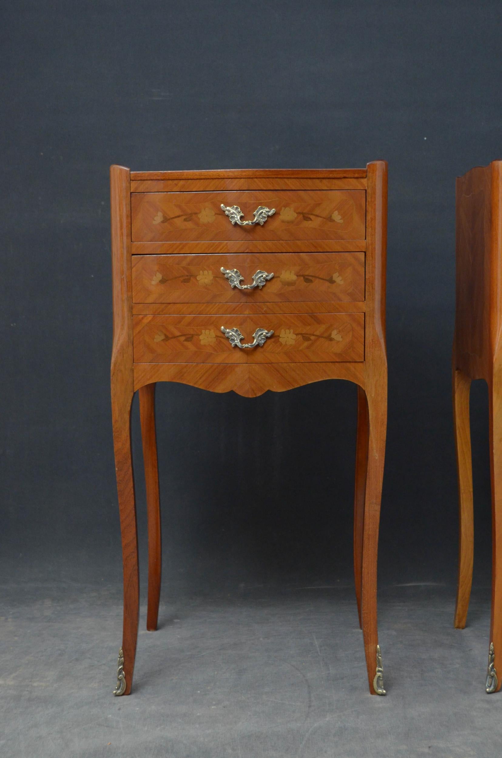 Attractive Pair of Bedside Cabinets In Good Condition For Sale In Whaley Bridge, GB