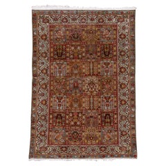 Attractive Persian Bakhtiari Carpet