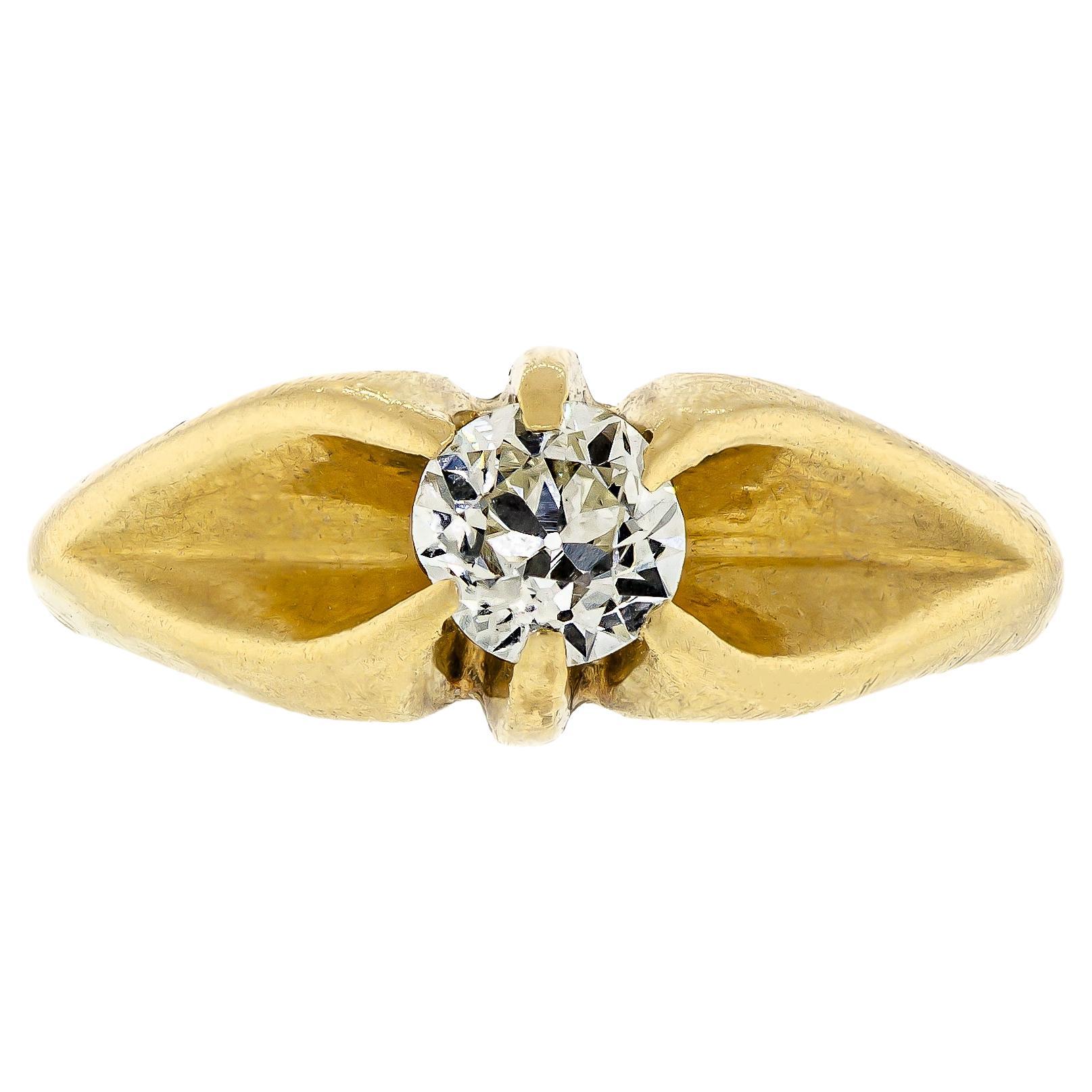 Attractive Victorian Circa 1895 14K Yellow Gold and Diamond Ring For Sale