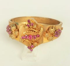 Affascinante bracciale vittoriano con rubini dorati