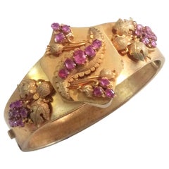 Affascinante bracciale vittoriano con rubini dorati
