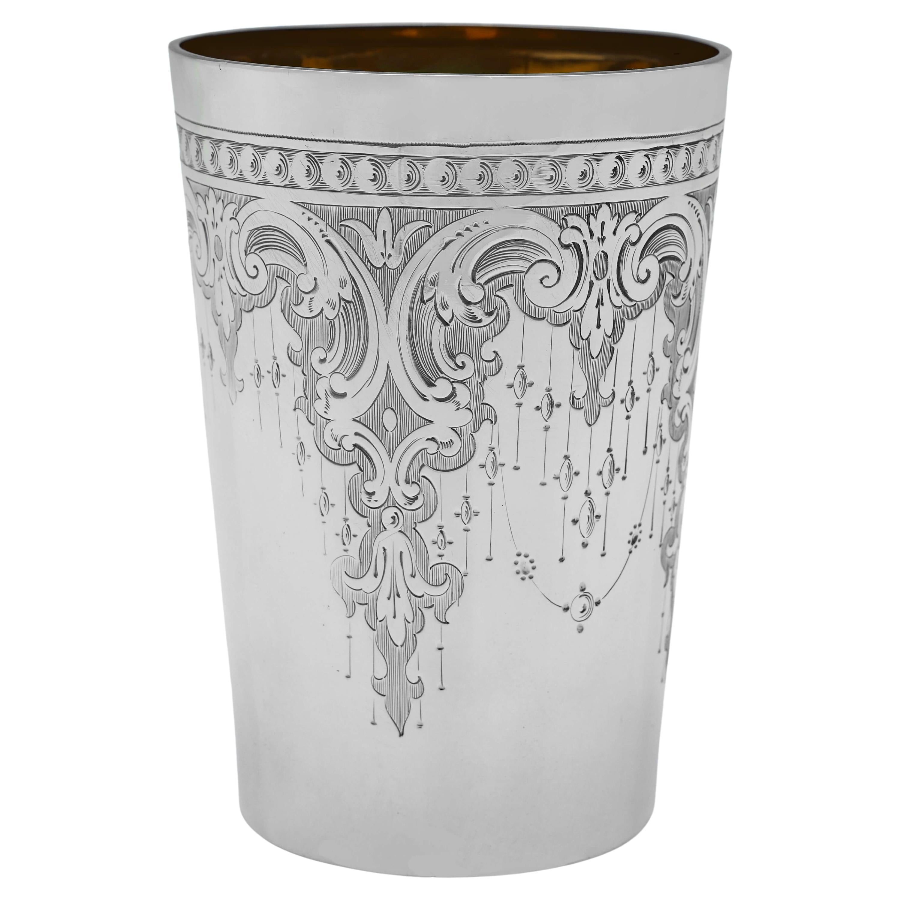 Attraktiver viktorianischer Becher oder Mint Julep-Tasse aus Sterlingsilber aus Sterlingsilber - London 1872