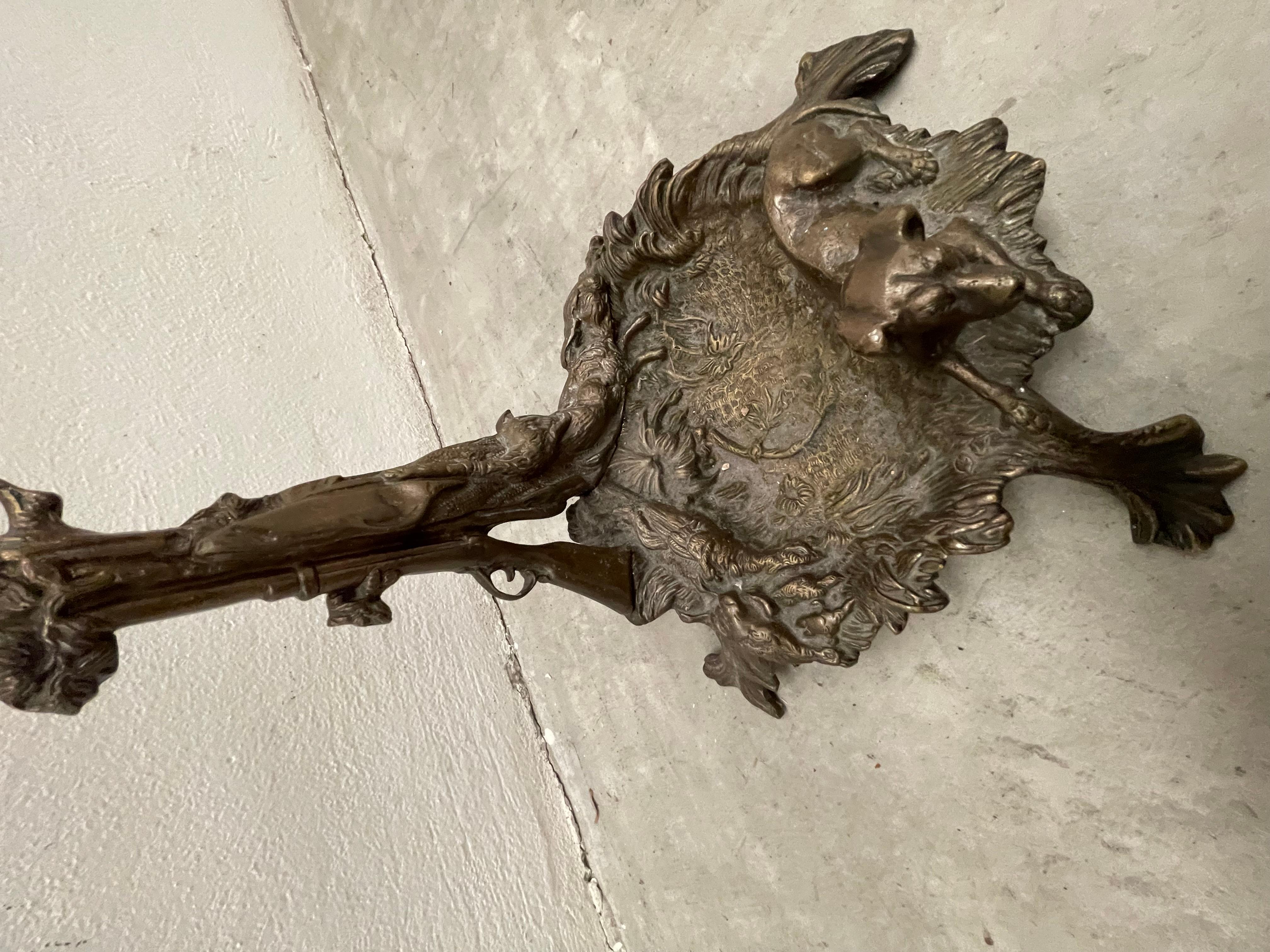 Schweres Mehrzweck-Kaminwerkzeug aus Bronze im Zustand „Gut“ im Angebot in Cantù, IT