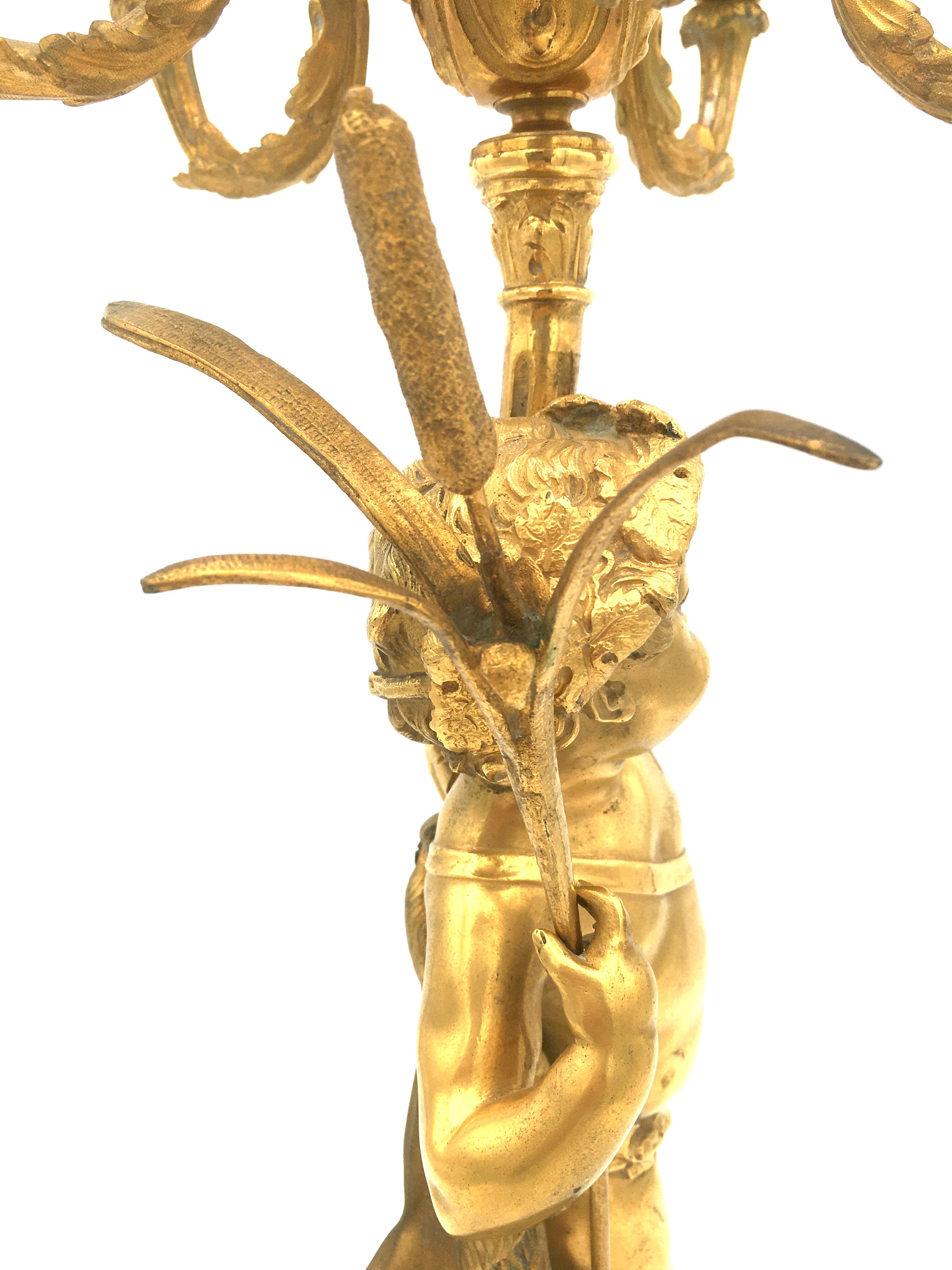 CLODION - Paire de candélabres en bronze doré et marbre rouge avec Putti - 19ème France en vente 8