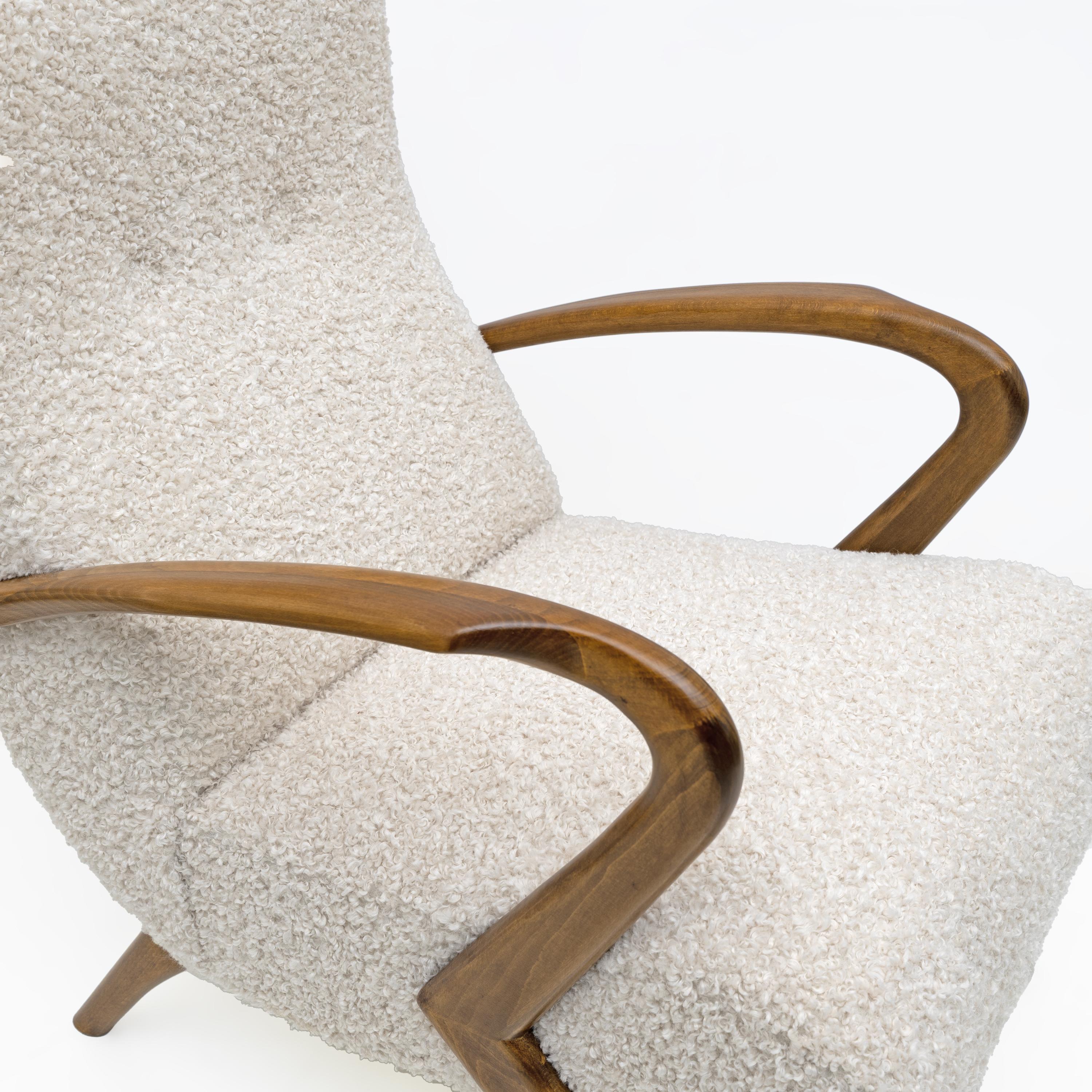 Bouclé Attribute to Paolo Buffa Mid-century Modern Italian Bouclè Armchairs, Pair in vendita