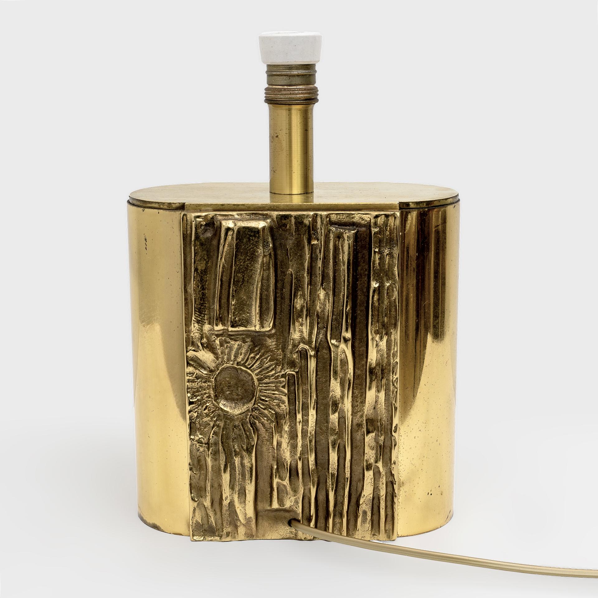 Paire de lampes de table en laiton d'Esperia, attribuées à Angelo Brotto, Modernes au milieu du siècle dernier en vente 1