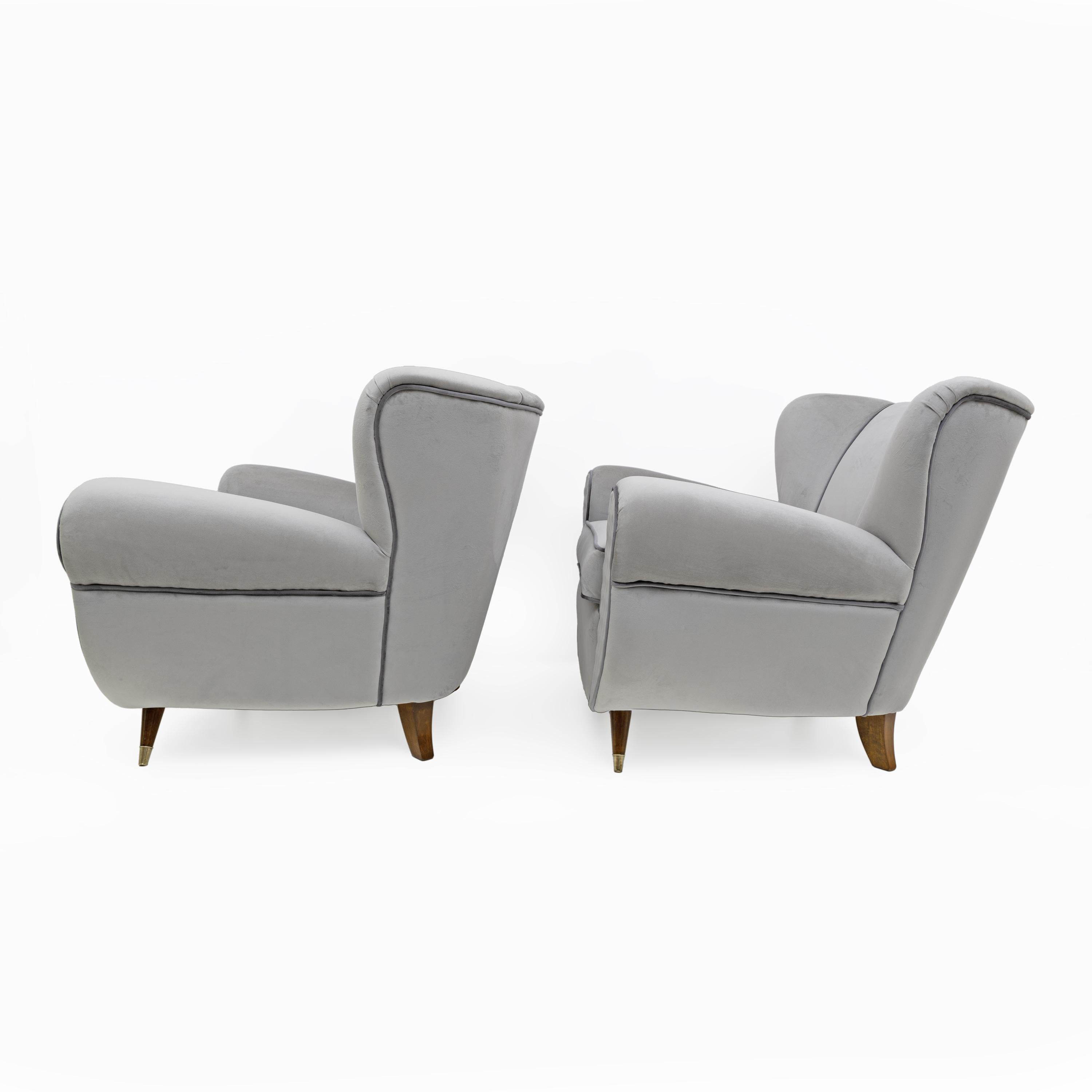 Fauteuils en velours italiens Art déco attribués à Guglielmo Ulrich, années 1940, paire en vente 3