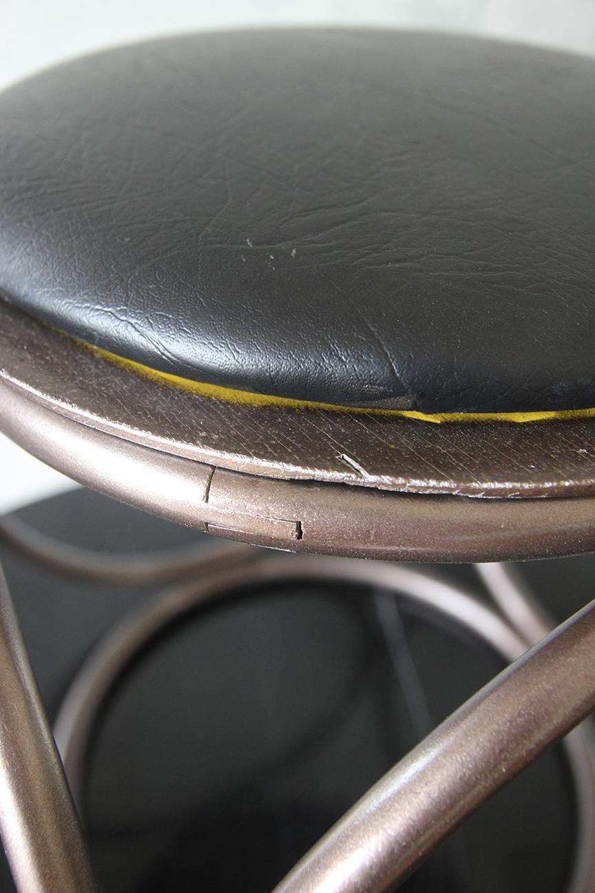 Attributed Michael Thonet Mid-century bentwood stool For Sale 3