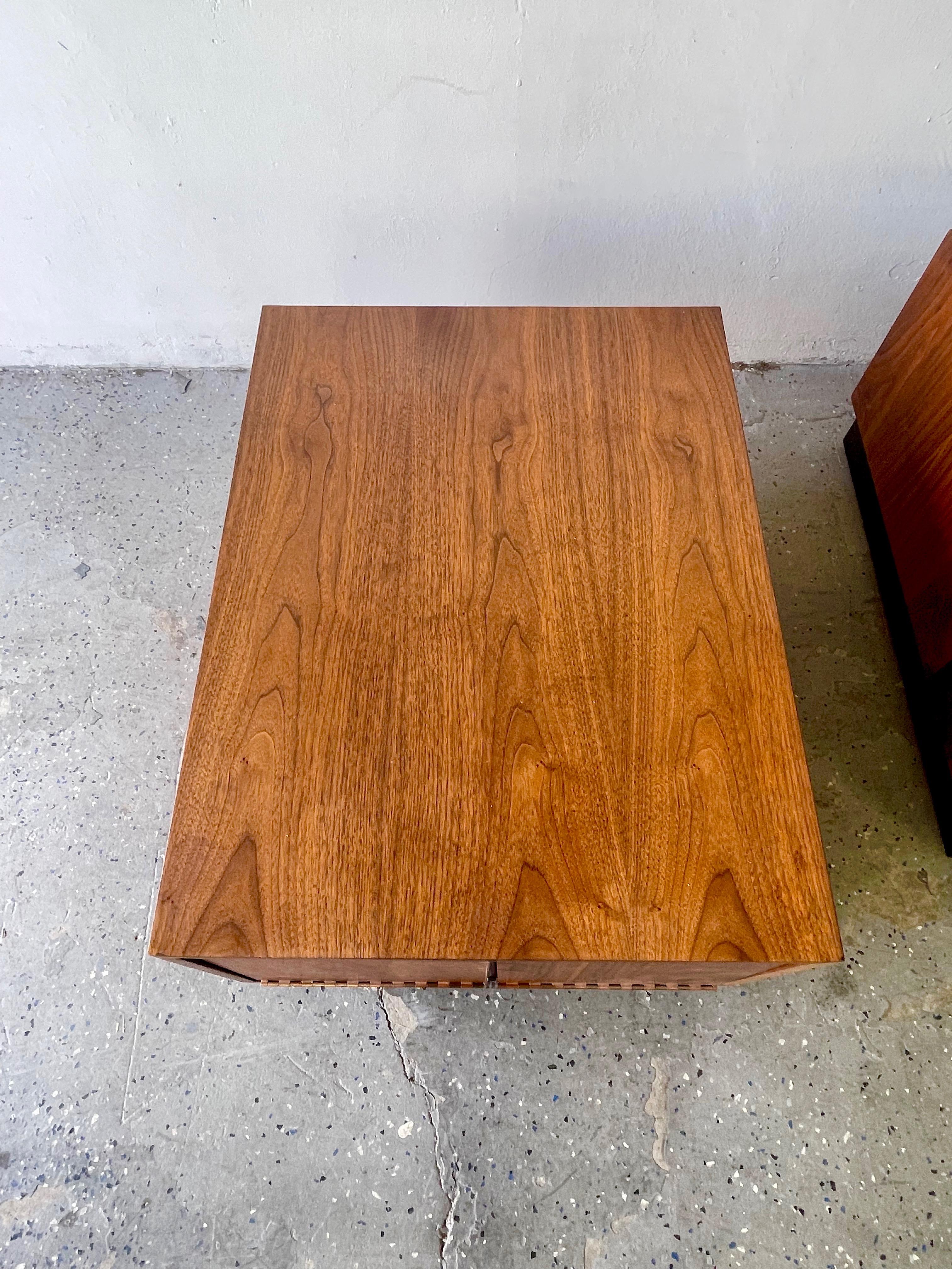 Mid-Century Modern Attributed Pearsall Mid Century Walnut Side Cubed/ Rectangular Tables Cabinets For Sale