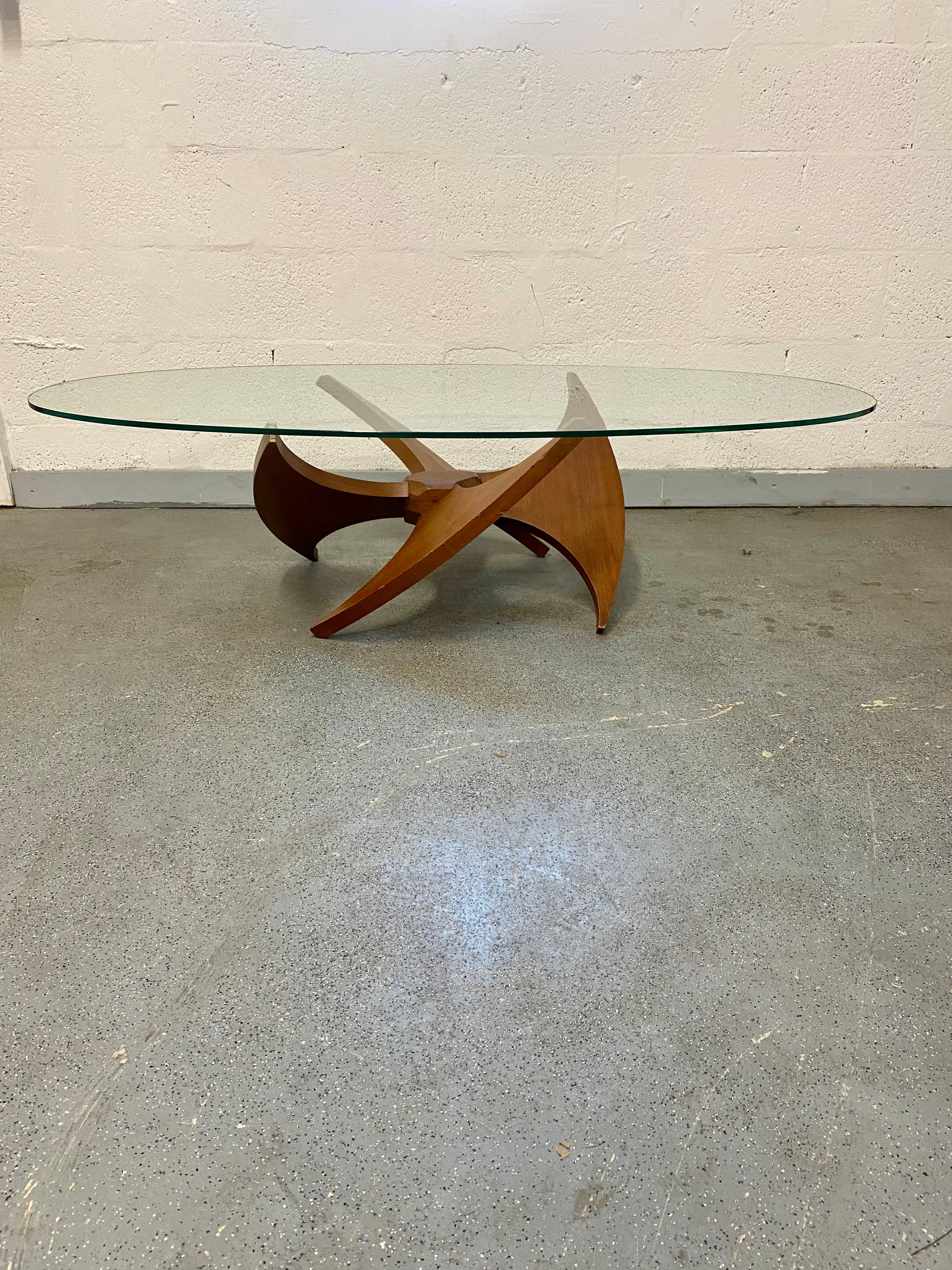 Attributed to Adrian Pearsall Walnut Propeller Sculptural Woof Coffee Table In Good Condition For Sale In Fort Lauderdale, FL