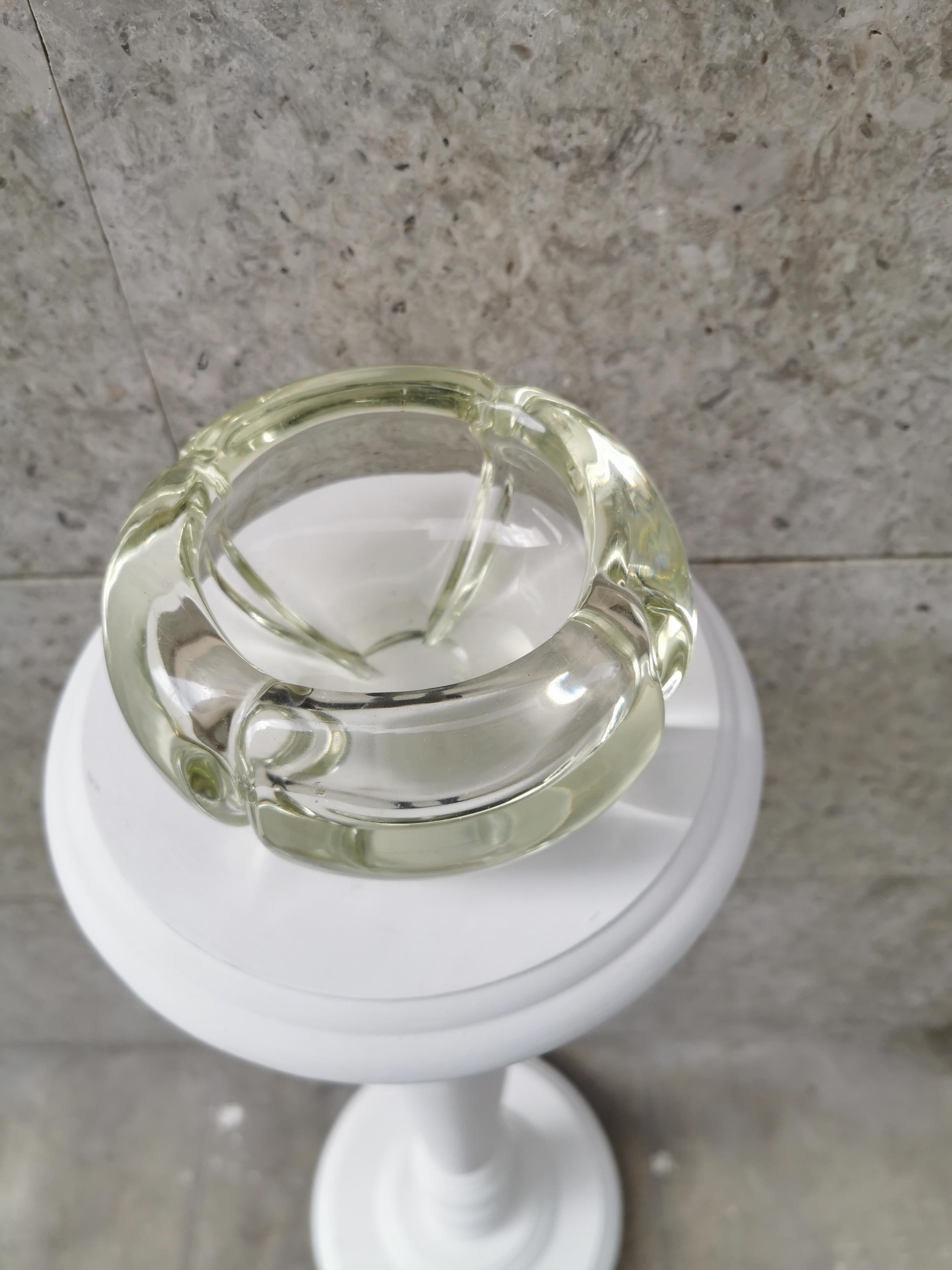 Mid-Century Modern Attributed to Alfredo Barbini, Clear Glass Ashtray For Sale
