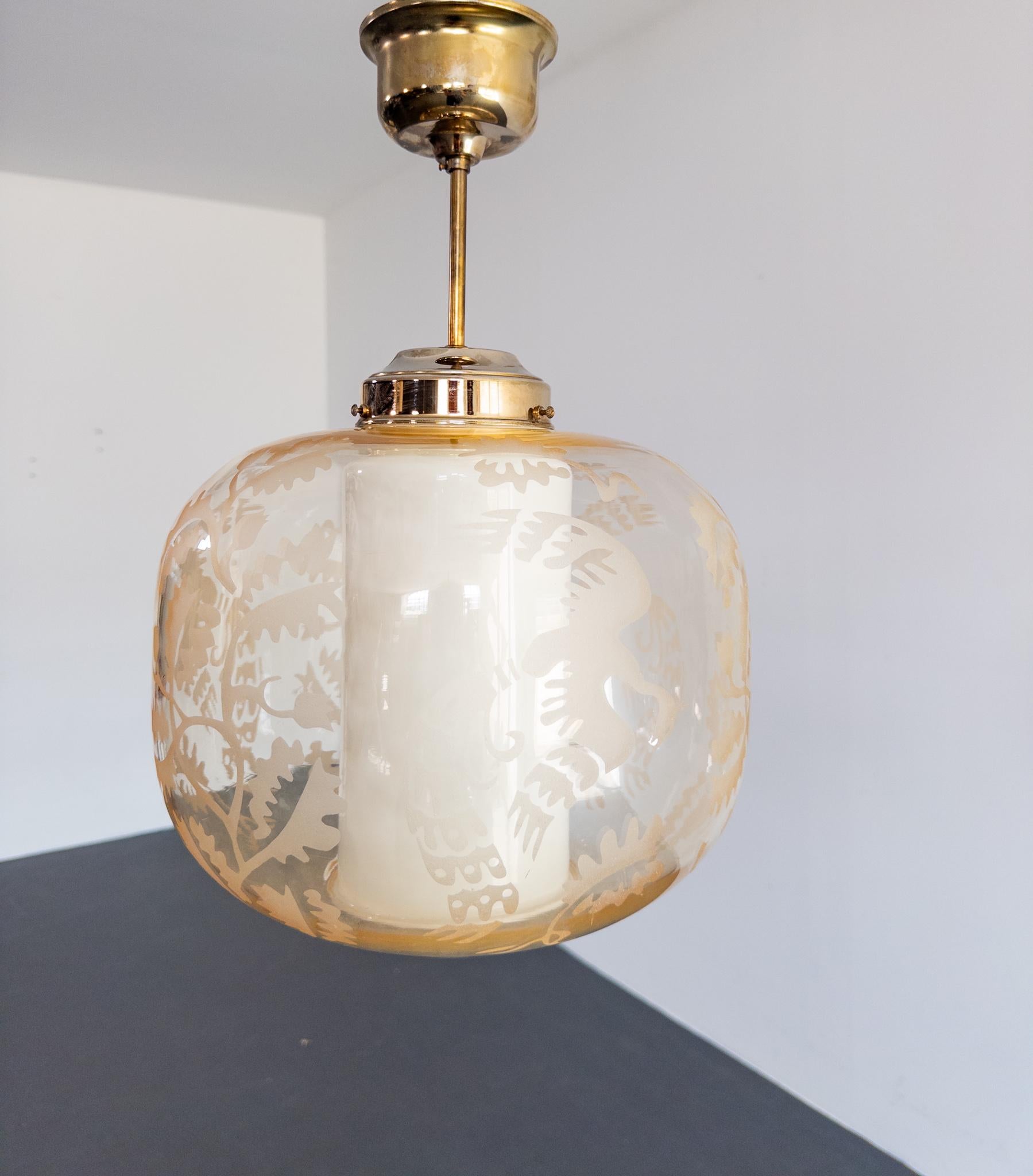 Atribuido a Arvid Böhlmarks Lampfabrik - Colgante de vidrio grabado 