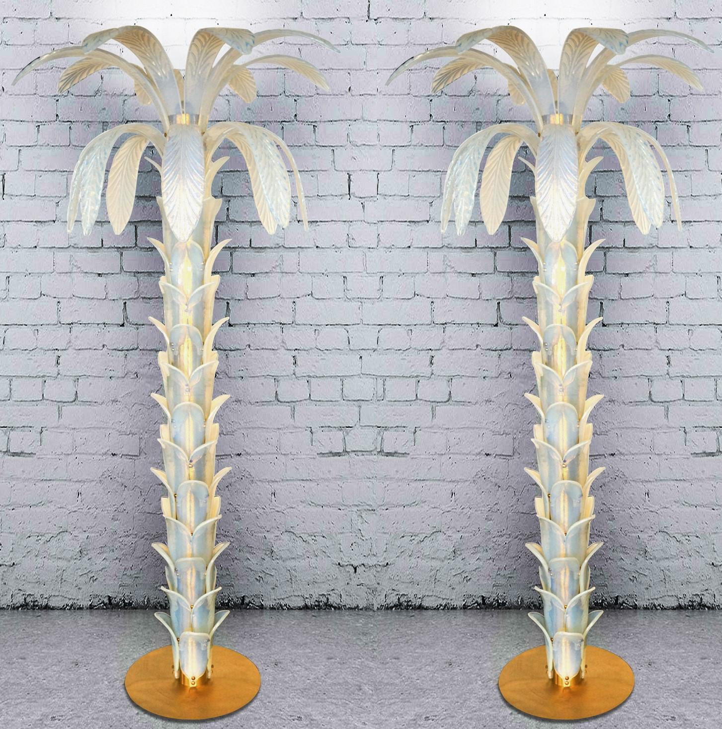 Attributed to Barovier, Opaline Palm Two Murano Glass Floor Lamps, 1990s For Sale 4