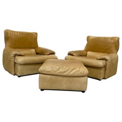 Set aus 3 seltenen Würfelstühlen und Ottomane aus Maralunga-Leder, Cassina zugeschrieben