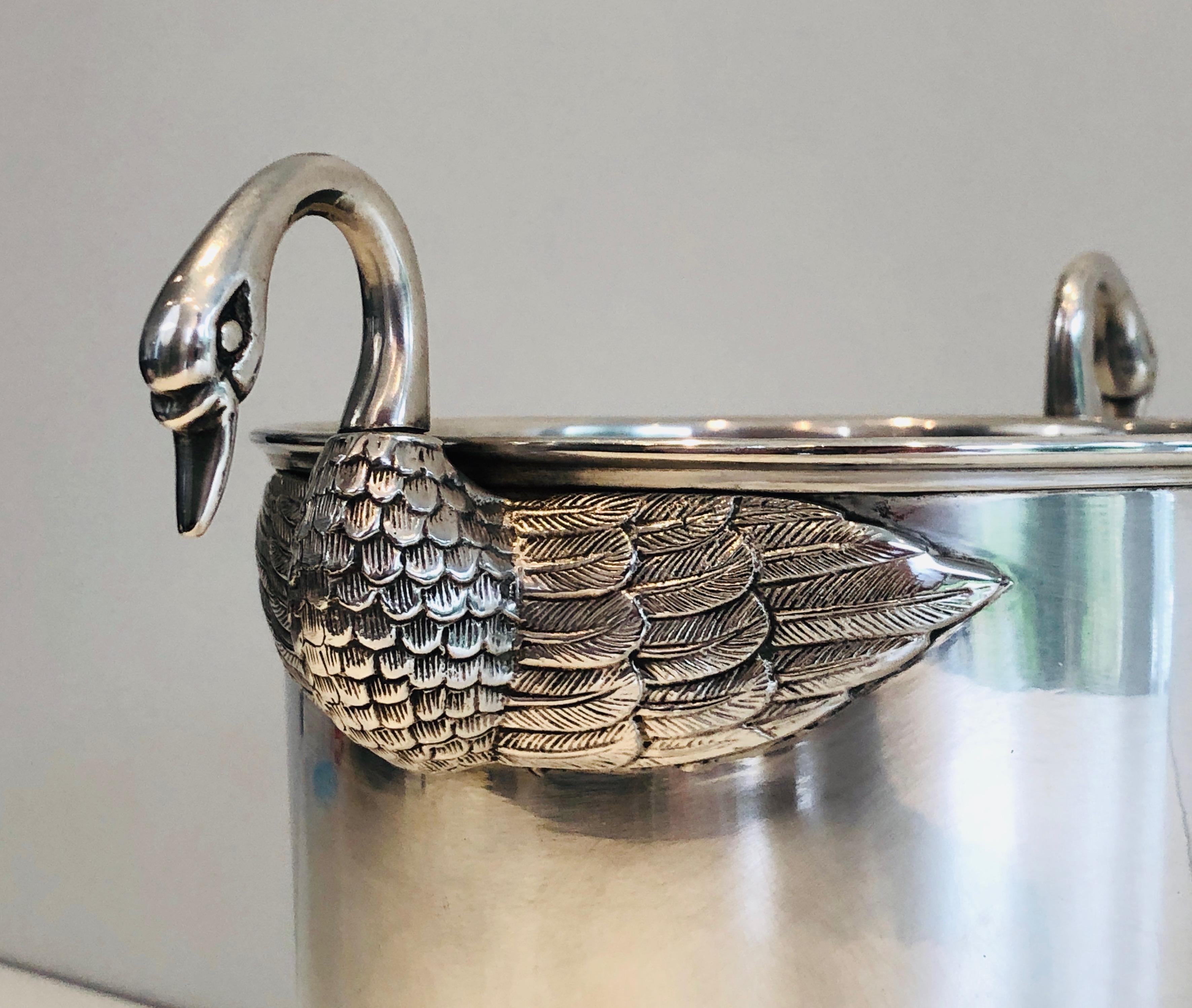 Attributed to Christofle, Silver Plated Ice Bucket with Swans, French, 1940s For Sale 8