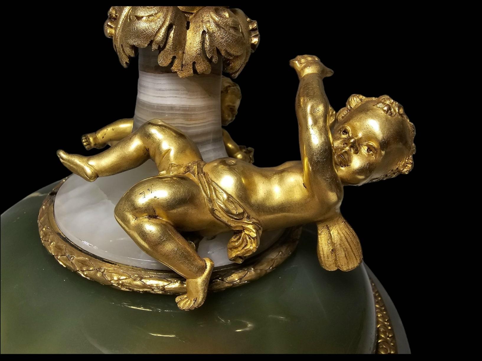 Alabaster Attributed To Eugène Cornu, gilded bronze  agate Et Onyx d'Algérie, centerpiece For Sale