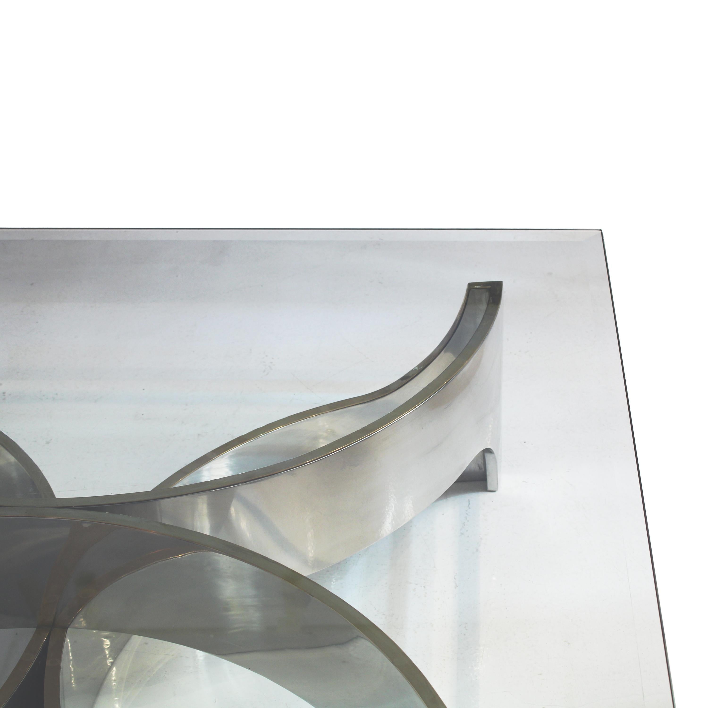 American Attributed to Frank Stella, Chrome and Glass Flower-Form Center Table, USA, 1980 For Sale
