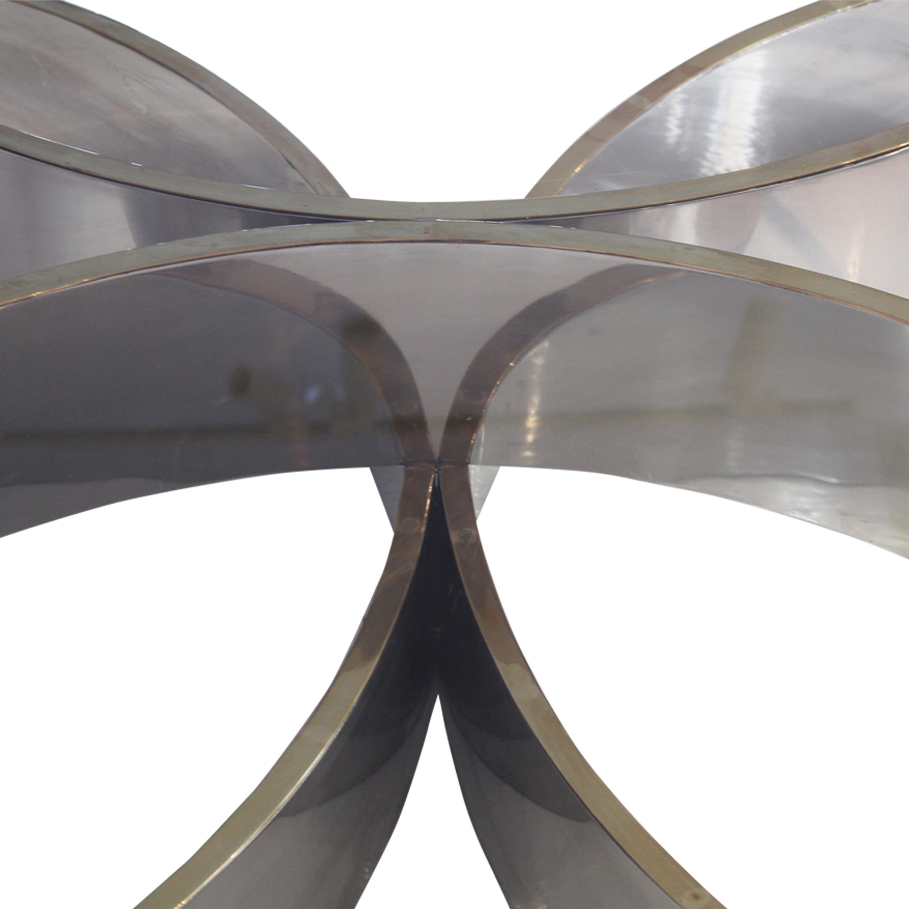 Attributed to Frank Stella, Chrome and Glass Flower-Form Center Table, USA, 1980 For Sale 1
