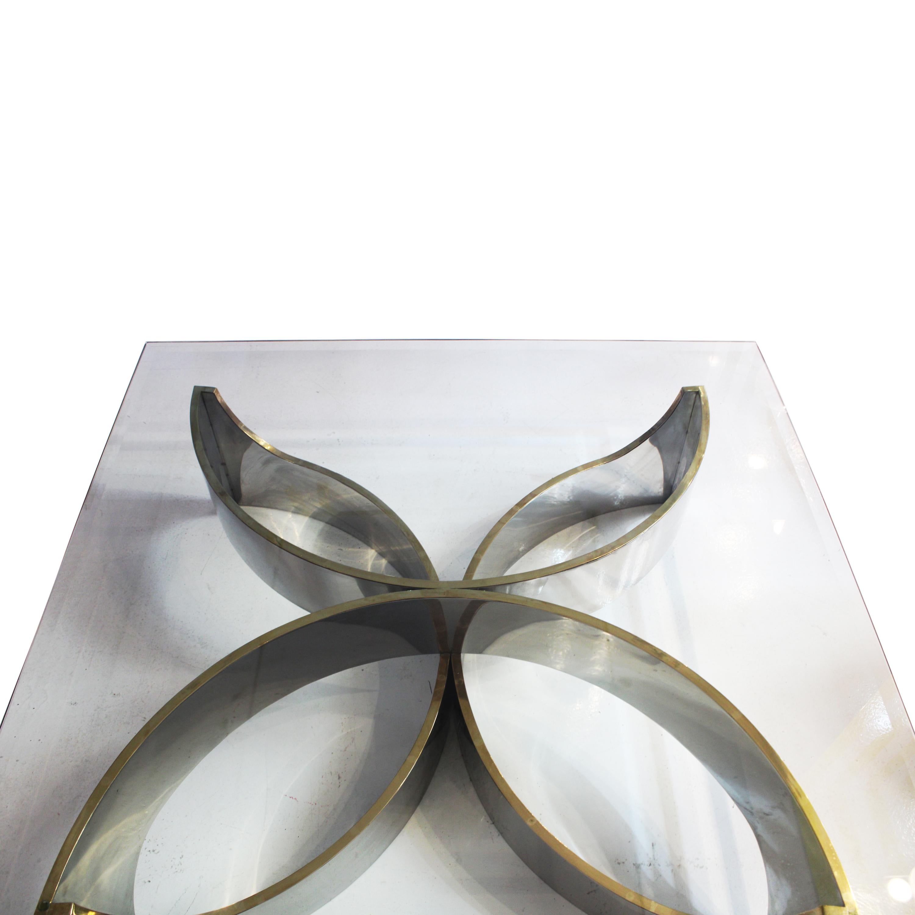 Attributed to Frank Stella, Chrome and Glass Flower-Form Center Table, USA, 1980 For Sale 2