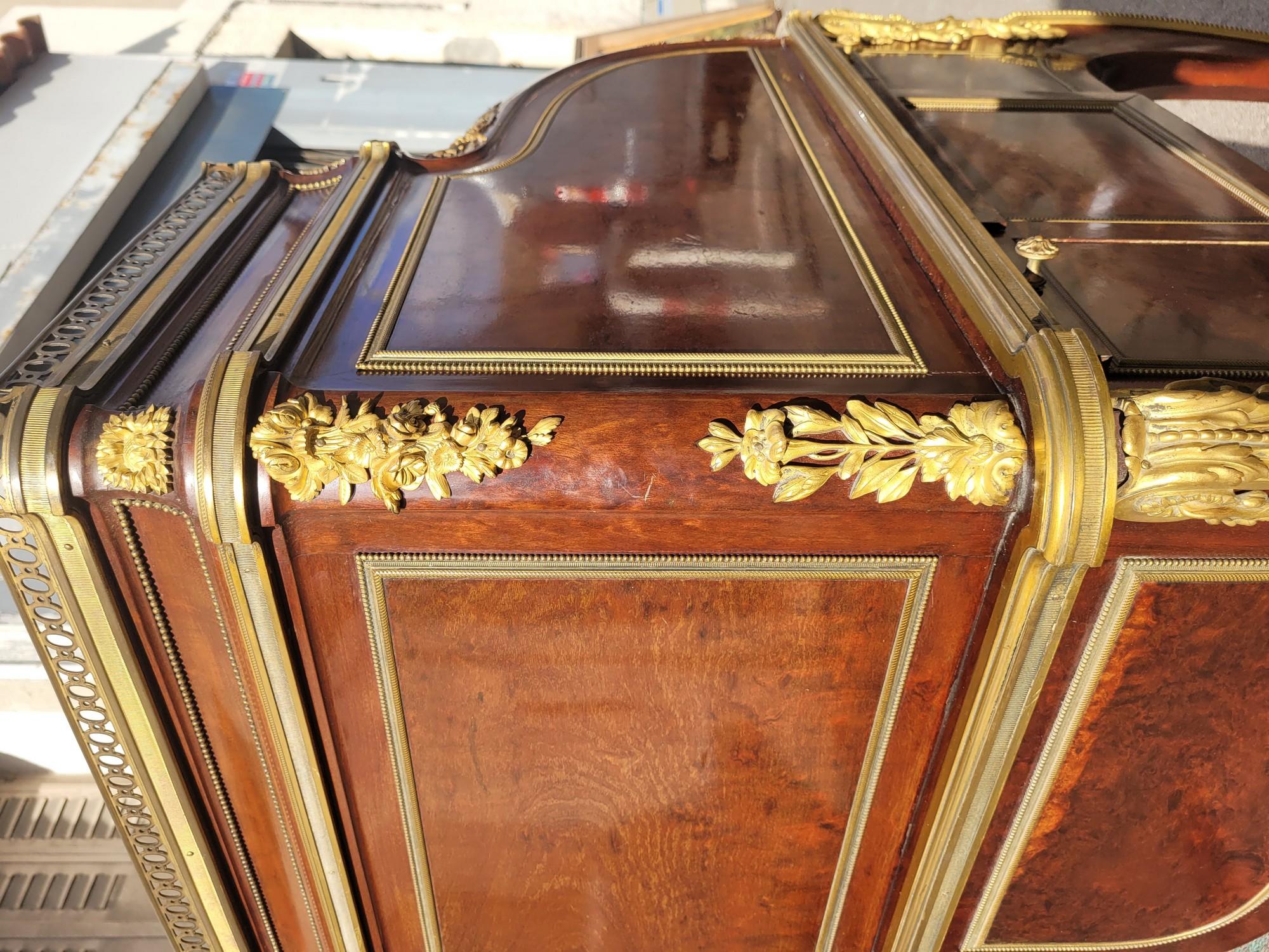 Dopo H. Dasson, Scrivania a cilindro, XIX secolo in vendita 11