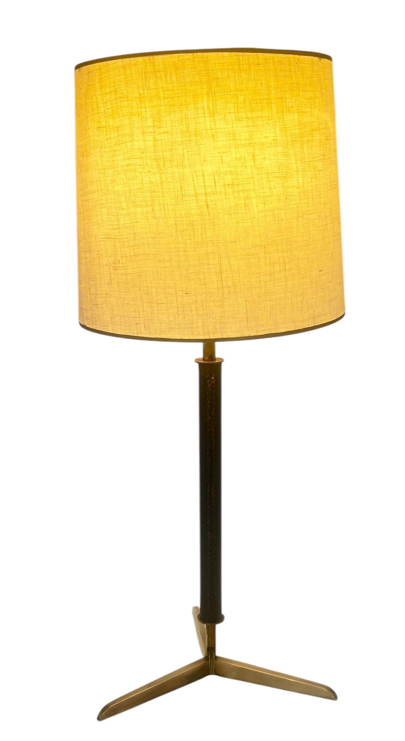 Attributed to Jacques Adnet Stitched Black Leather & Brass Table Lamp For Sale 3