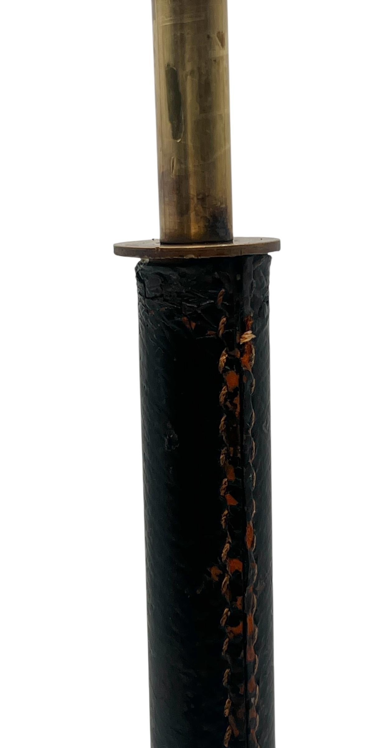 Attributed to Jacques Adnet Stitched Black Leather & Brass Table Lamp In Good Condition For Sale In New York, NY