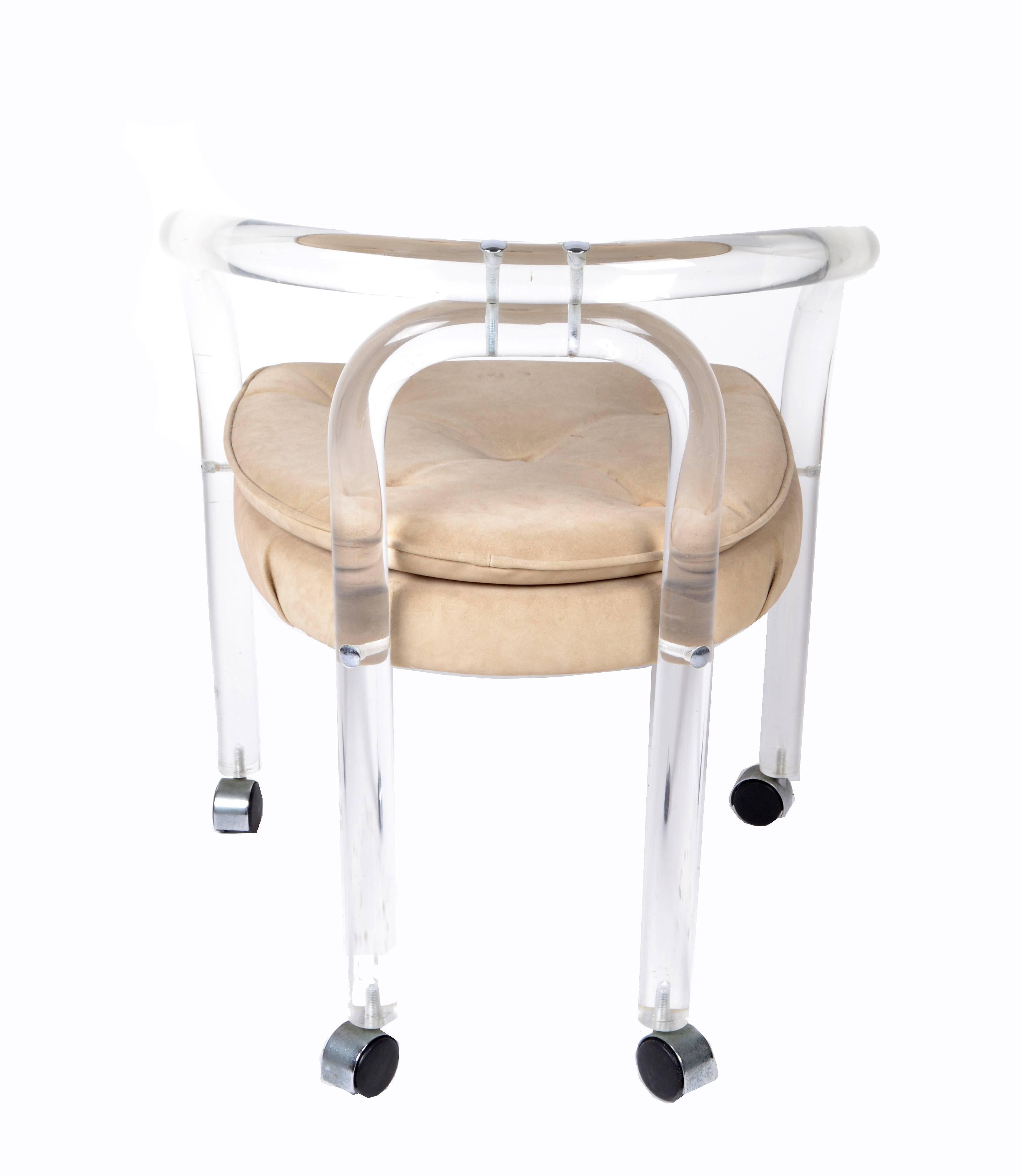 armchair with casters
