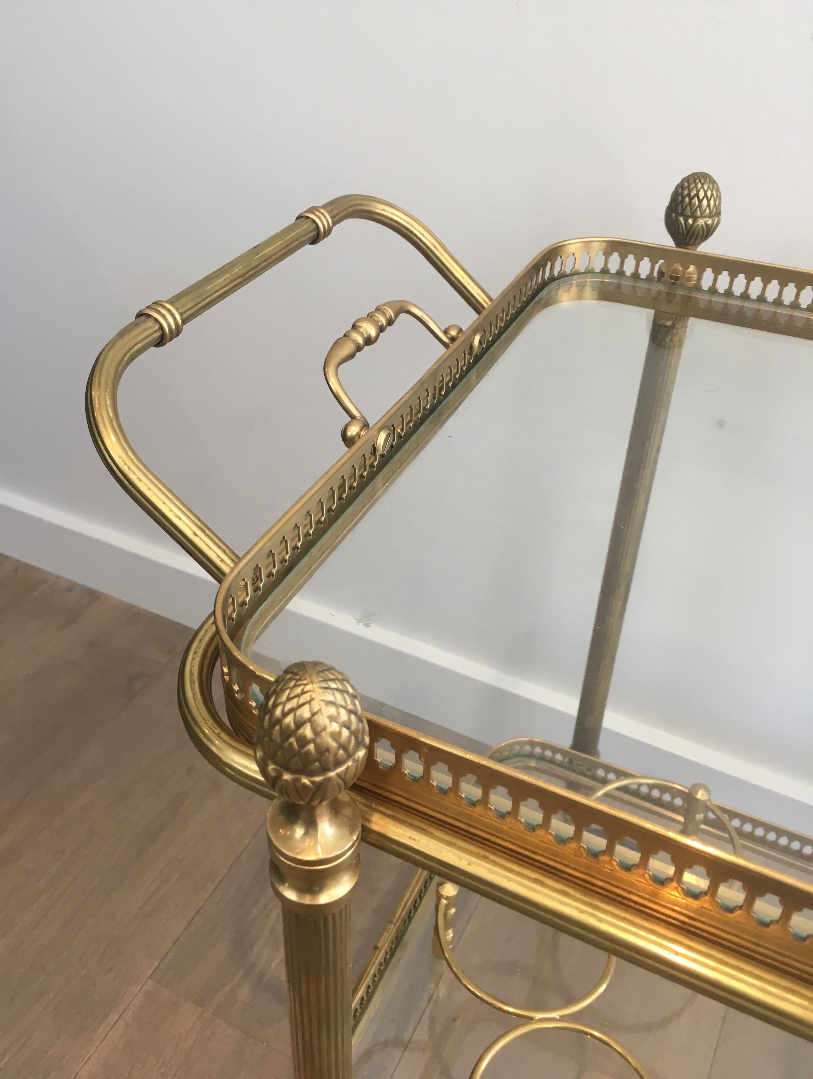 Attributed to Maison Bagués. Neoclassical Style Brass Bar Cart In Good Condition In Marcq-en-Barœul, Hauts-de-France