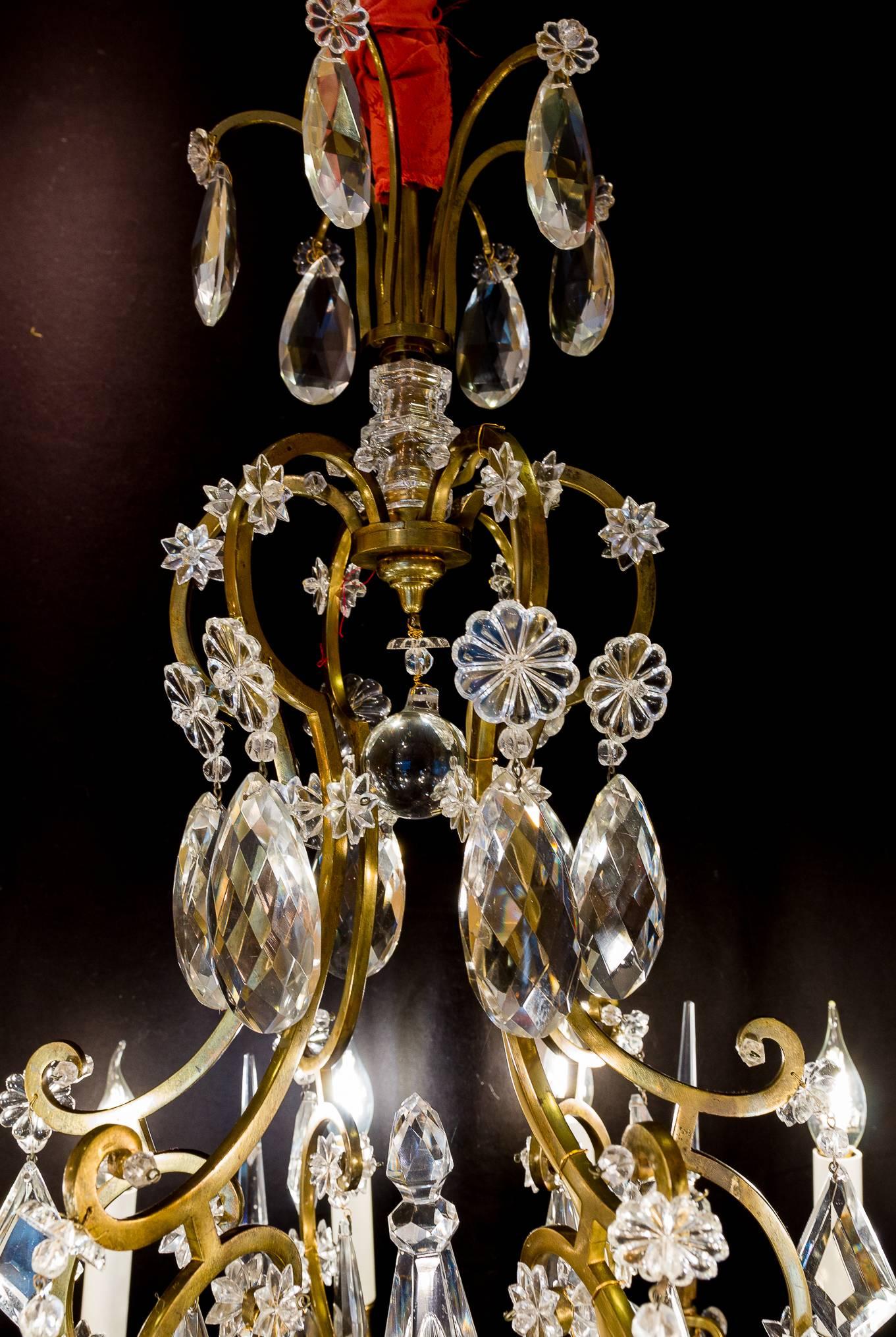Louis XV Attributed to Maison Baguès, Early 20th Century Ormolu and Crystal Chandelier
