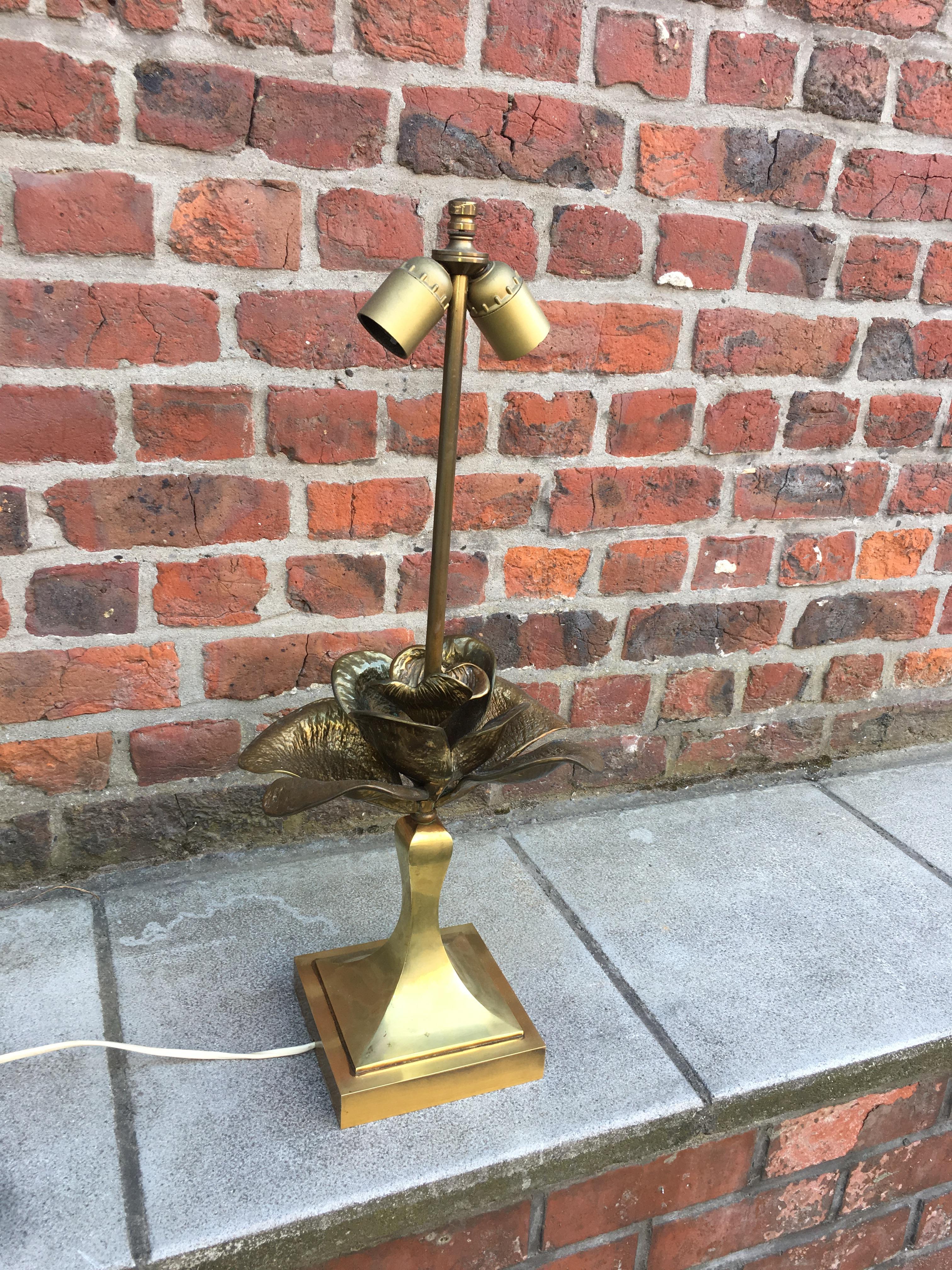 Attributed to Maison Charles, Gilt Metal Table Lamp For Sale 4