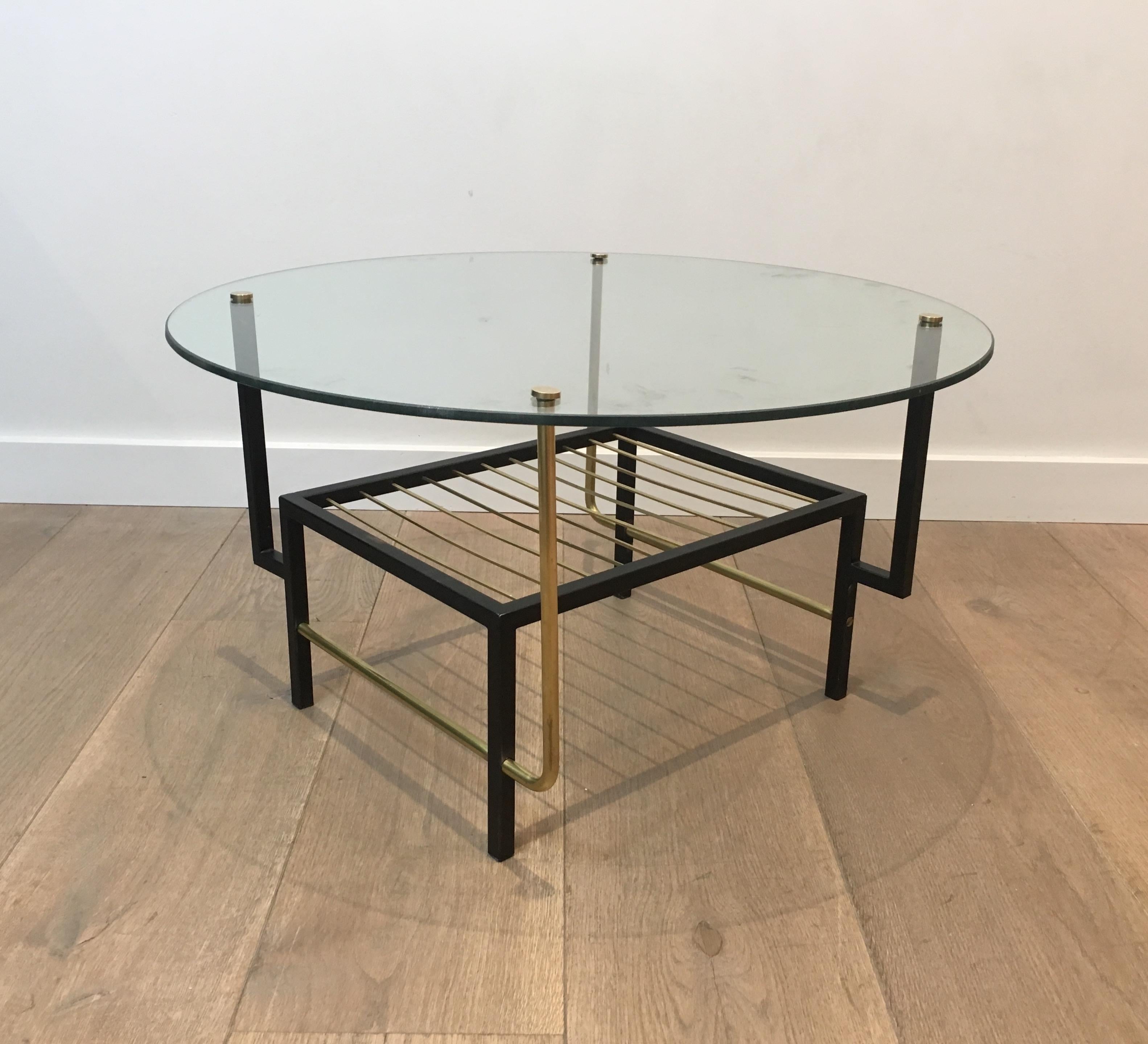 Attributed to Mathieu Matégot. Rare Black Lacquered and Brass Round Coffee Table For Sale 4