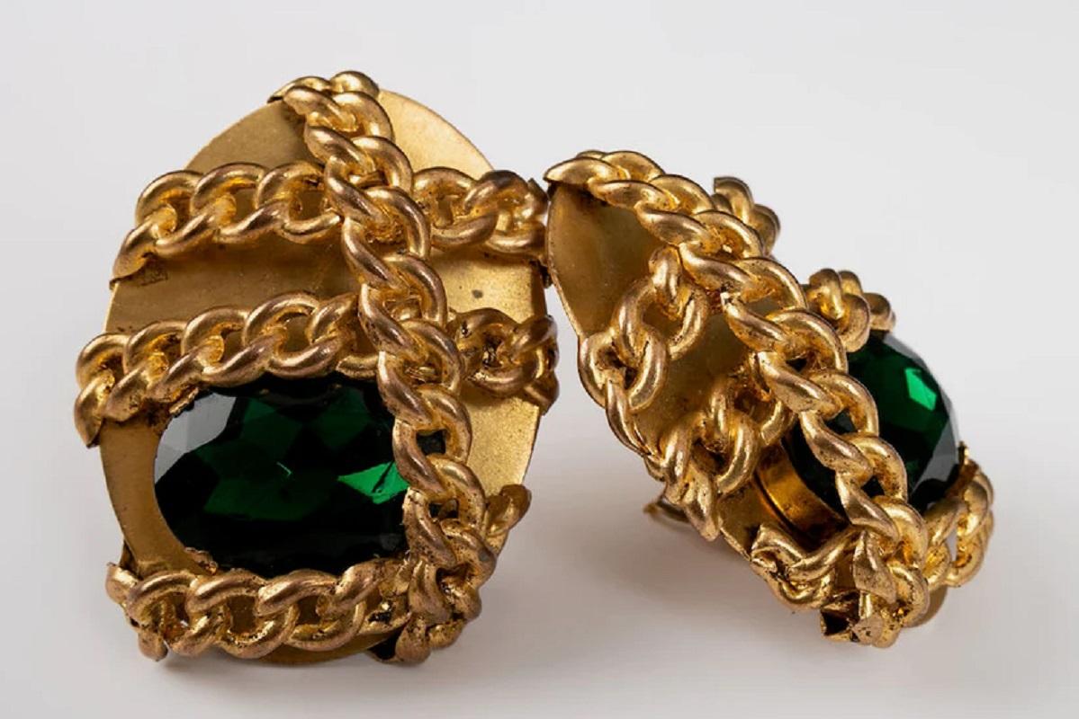 Women's Attributed to Montana Défilé Gold and Emerald Earrings  For Sale