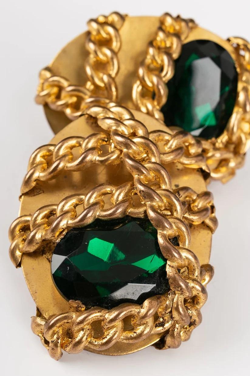Attributed to Montana Défilé Gold and Emerald Earrings  For Sale 1