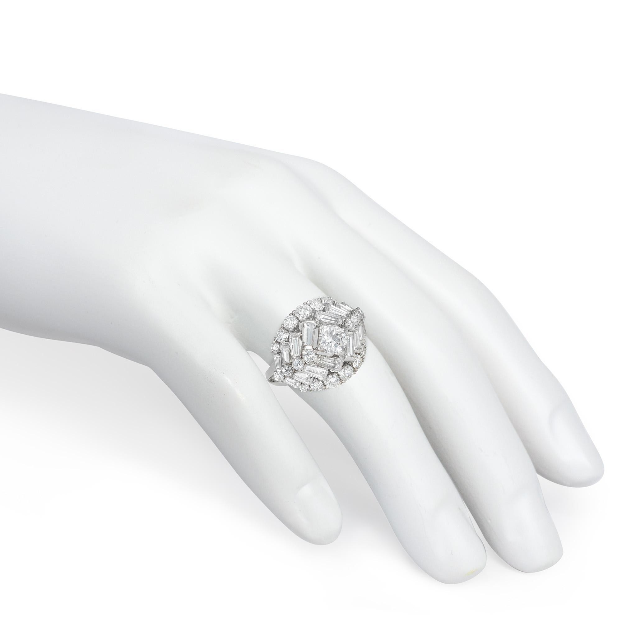 Attributed to Oscar Heyman Mid-Century Stepped Chevron Diamond Cocktail Ring In Good Condition For Sale In New York, NY