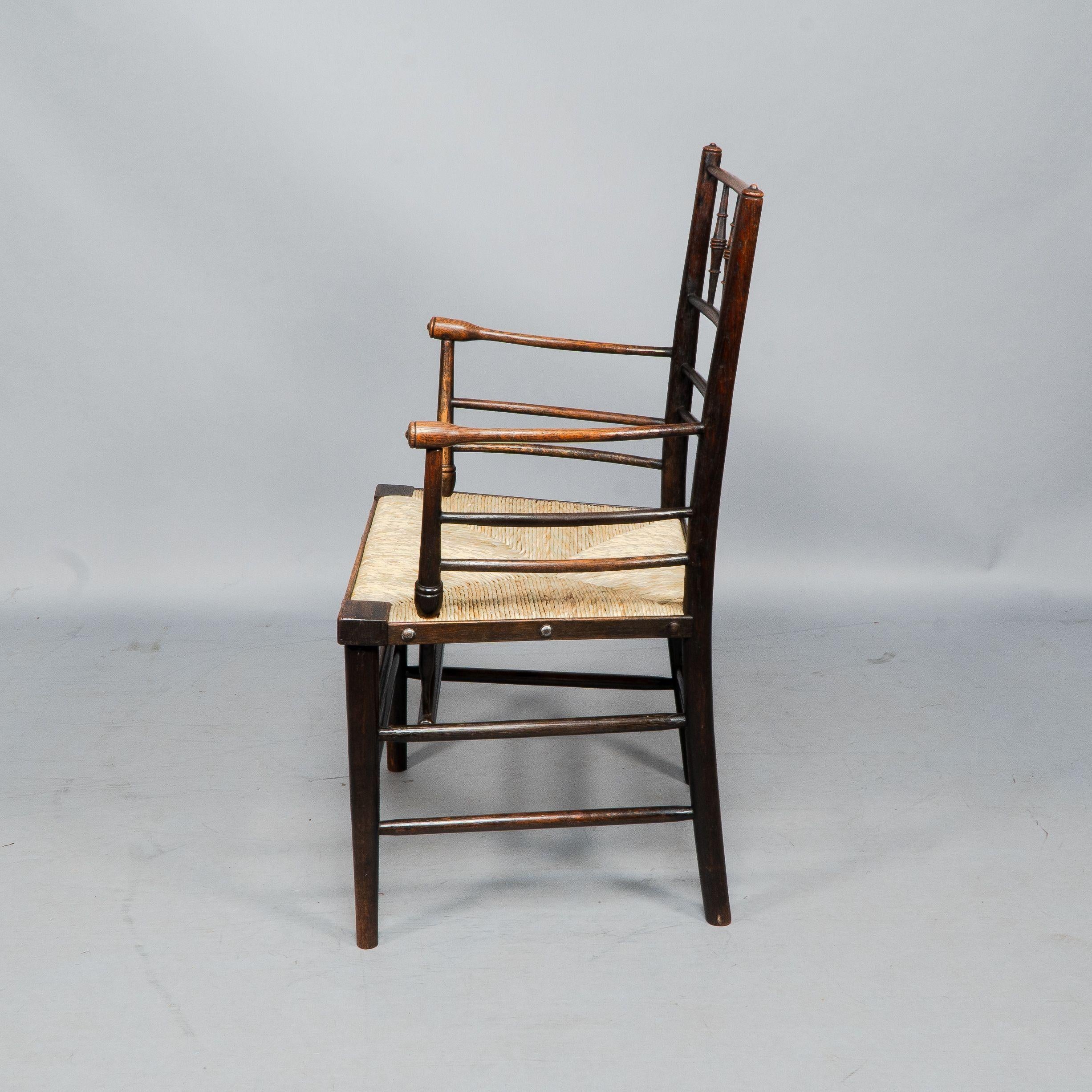 Attributed to Philip Webb Rare pair of large Sussex Armchairs, fully restored In Good Condition For Sale In London, GB