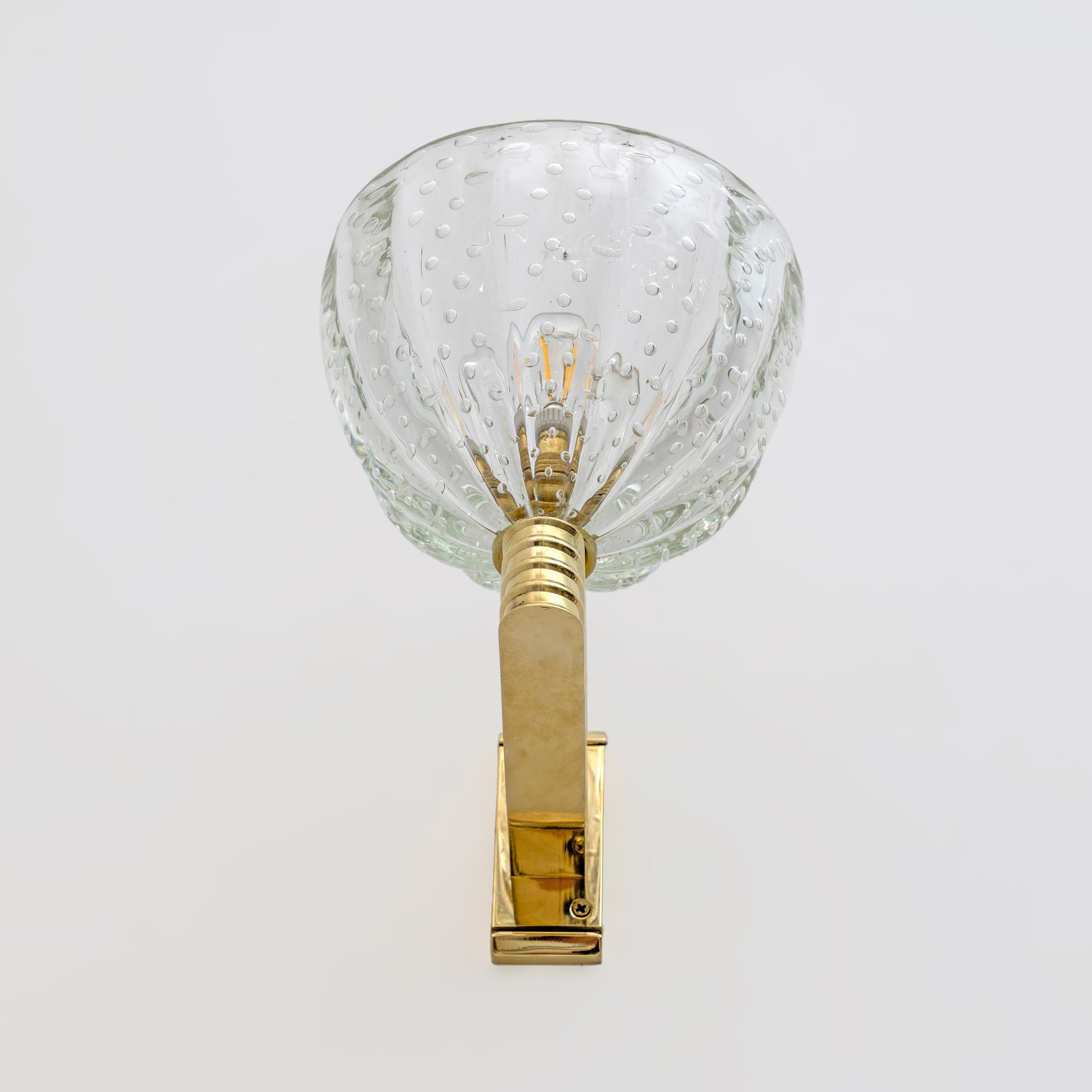 Milieu du XXe siècle Attribuée à Seguso Appliques Art Dèco en laiton et verre de Murano 