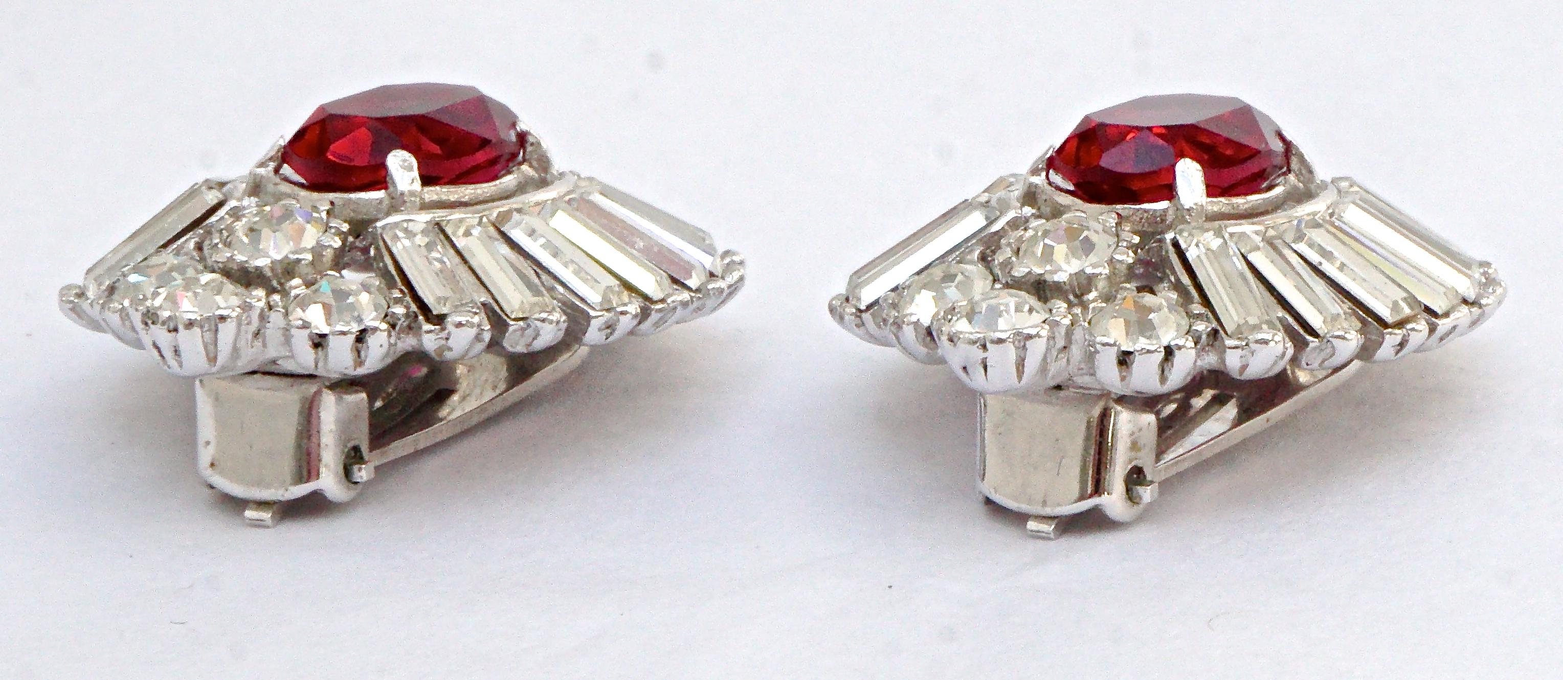 Attwood & Sawyer Silver Tone Clear and Ruby Red Rhinestone Clip On Earrings In Good Condition For Sale In London, GB