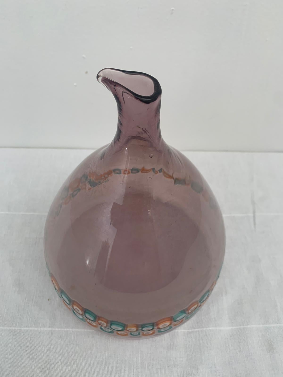 Aubergine-Vase mit kegelförmigem Kegel von Murrine aus Vistosi (Italienisch) im Angebot