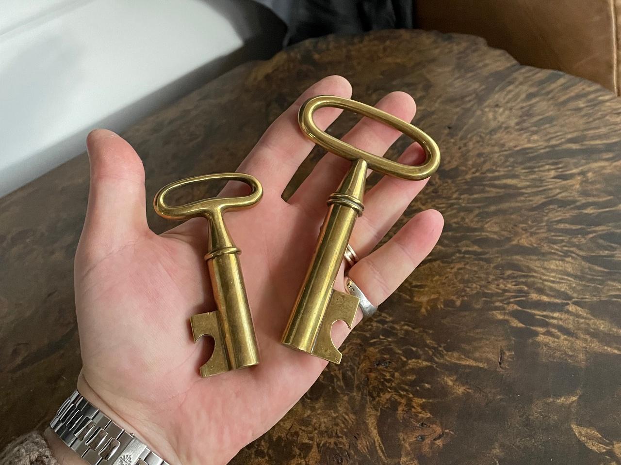 Mid-Century Modern Auböck Brass Key Paperweight & Cork Screw, Corkscrew, Midcentury, 1950s, Austria For Sale
