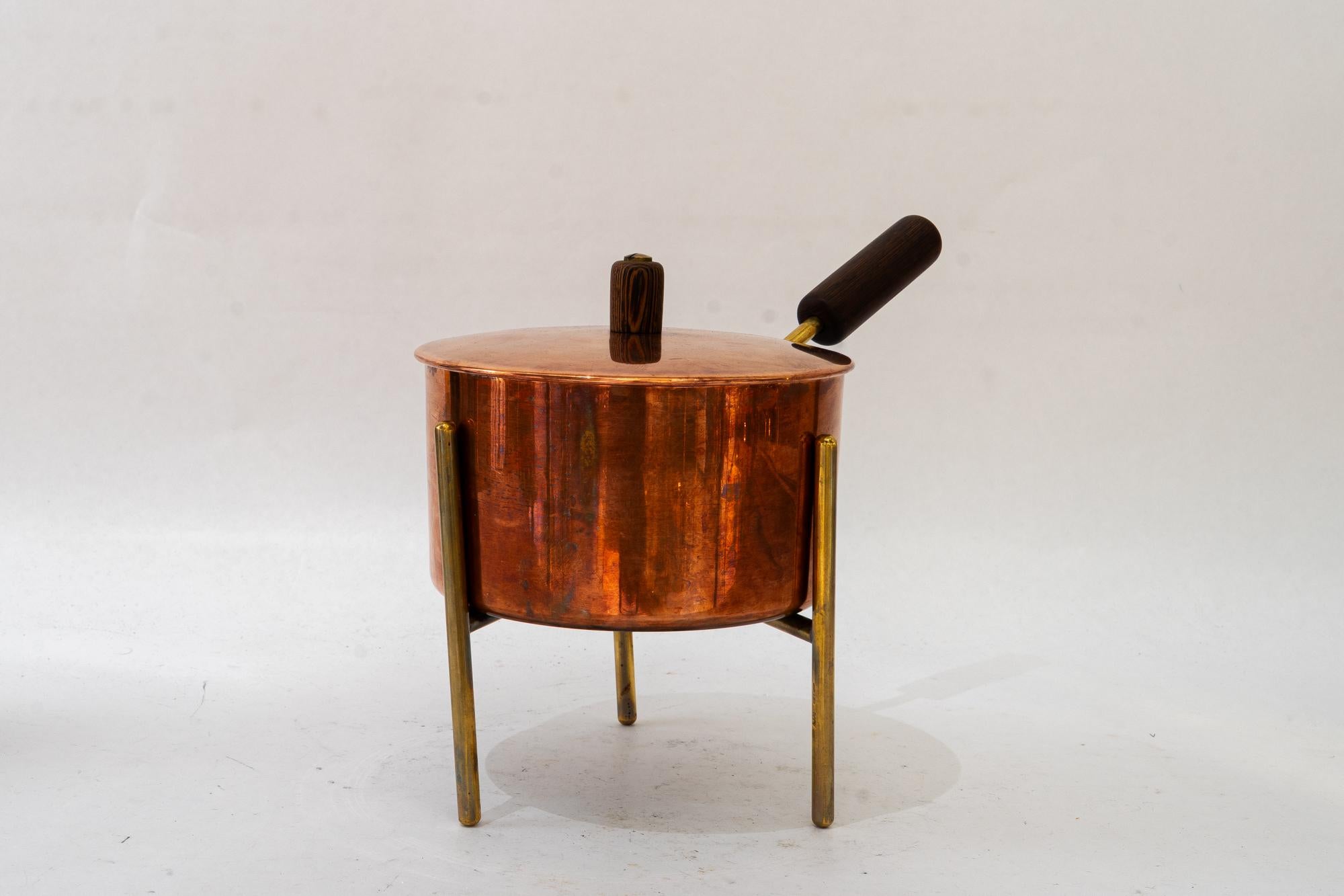 Austrian Auböck copper water boiler with stand around 1950s ( marked on bottom ) For Sale