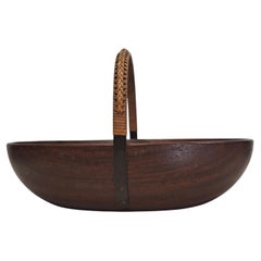 Auböck Nussknacker (Modell A-436) – Handgefertigt aus Messing mit Griffen aus Korbgeflecht, 1955